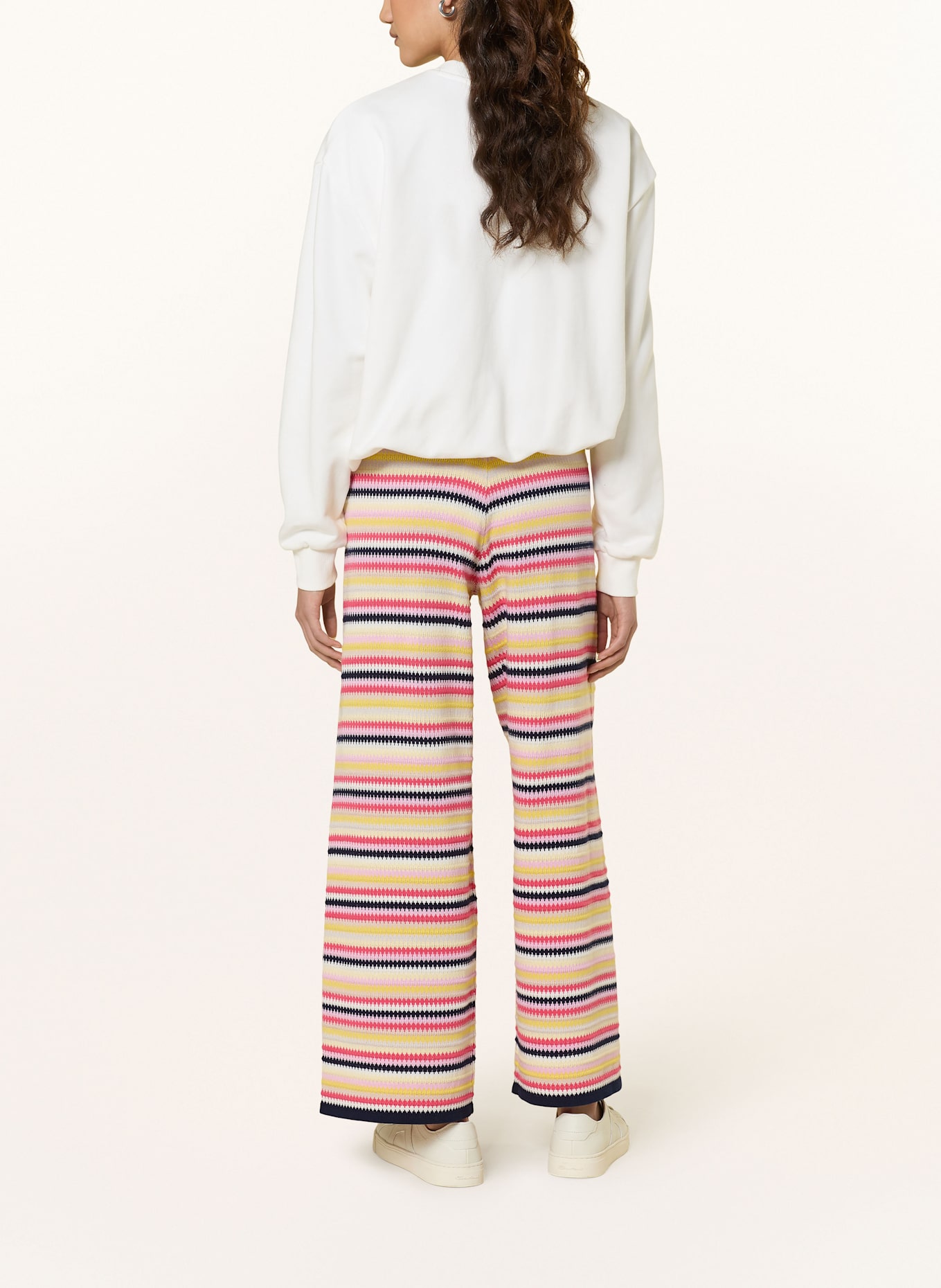 OH APRIL Sweatshirt ZURI: WEISS
