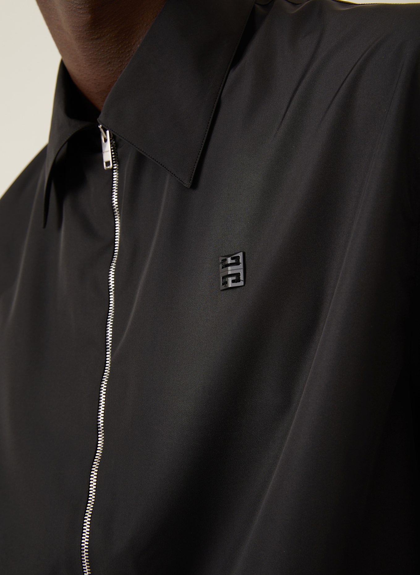 GIVENCHY Kurzarm-Hemd Comfort Fit: SCHWARZ