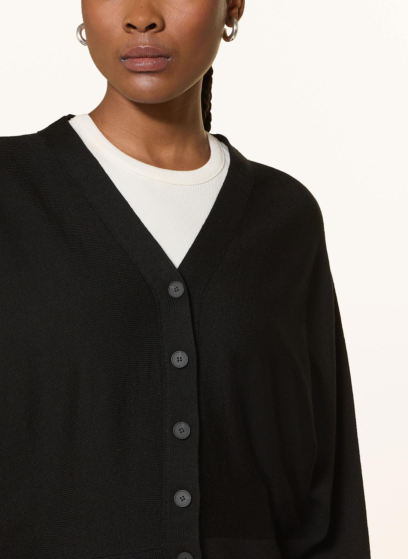 COS Strickjacke: SCHWARZ