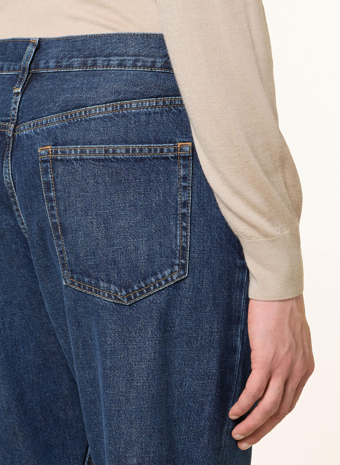 COS Jeans Regular Fit: 002 Blue Medium