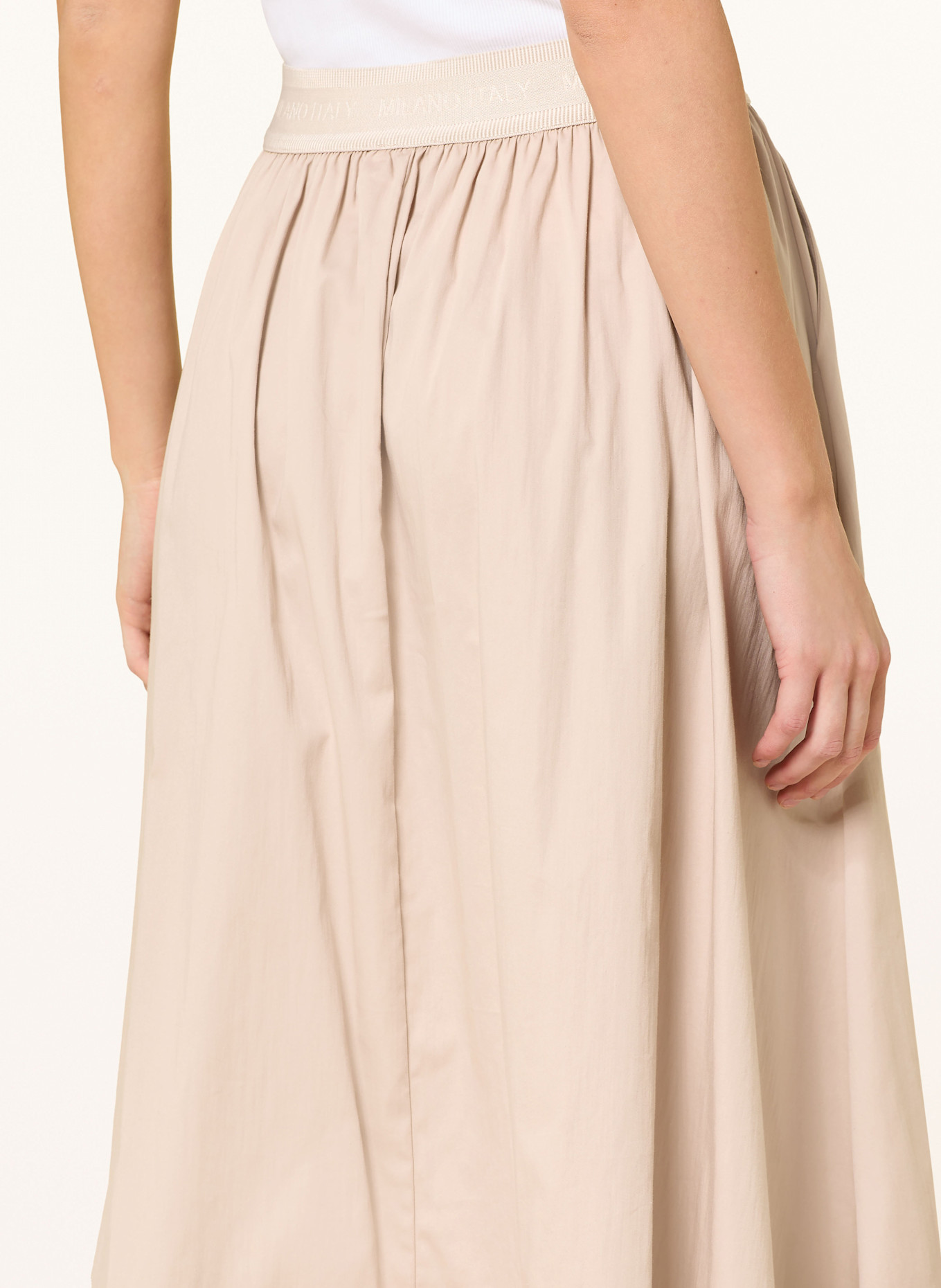 MILANO ITALY Rock: HELLBRAUN