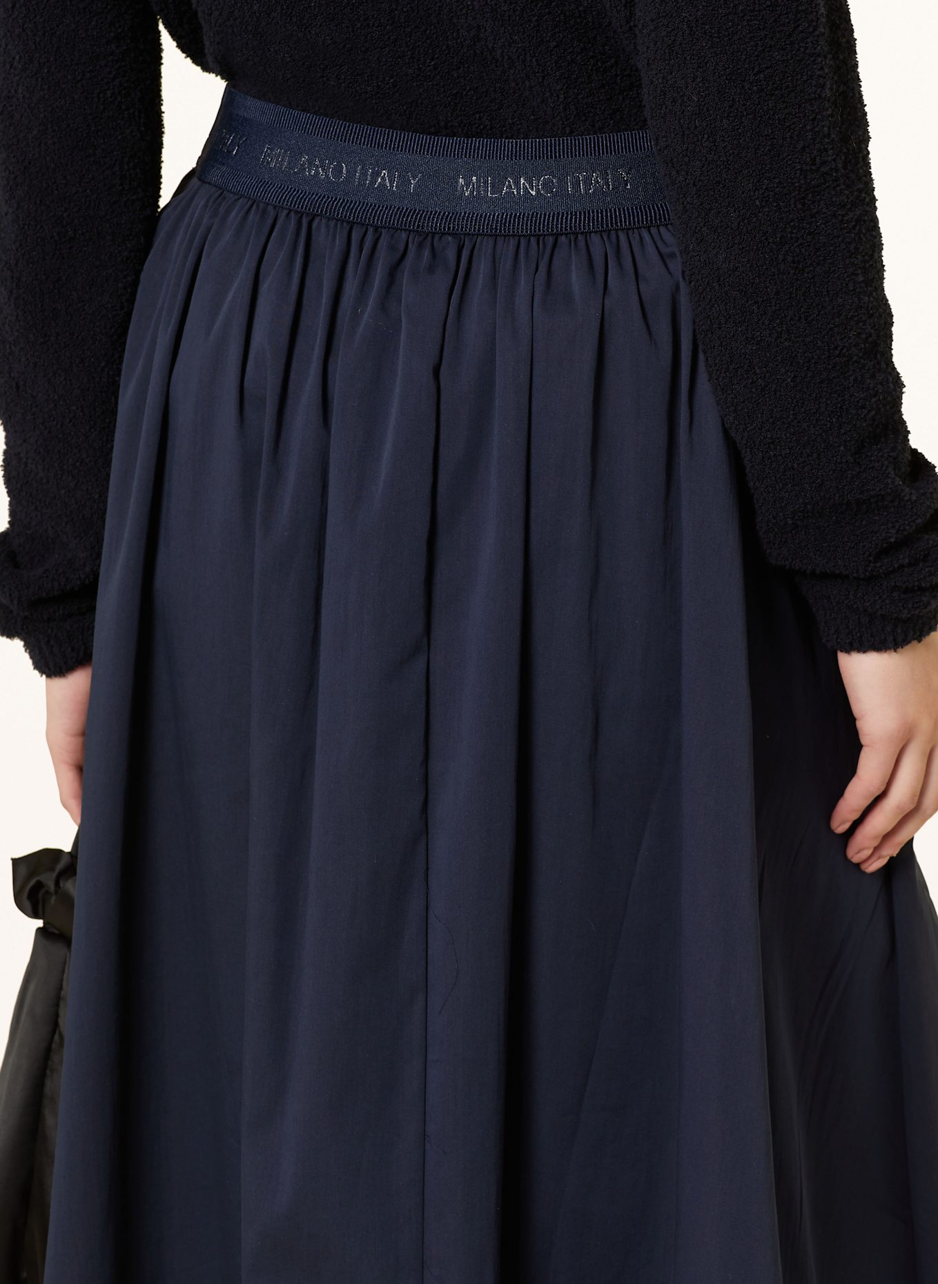 MILANO ITALY Rock: DUNKELBLAU