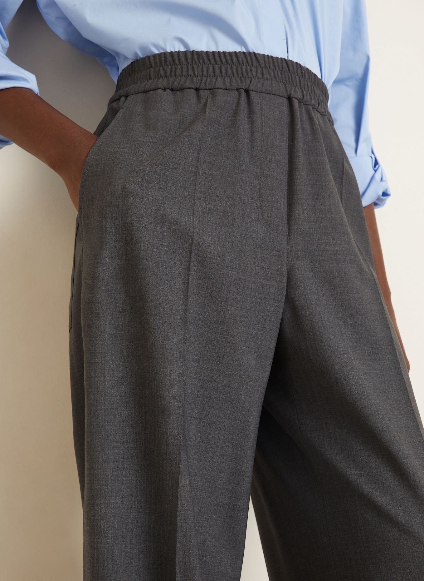BRUNELLO CUCINELLI Wide leg trousers in gray