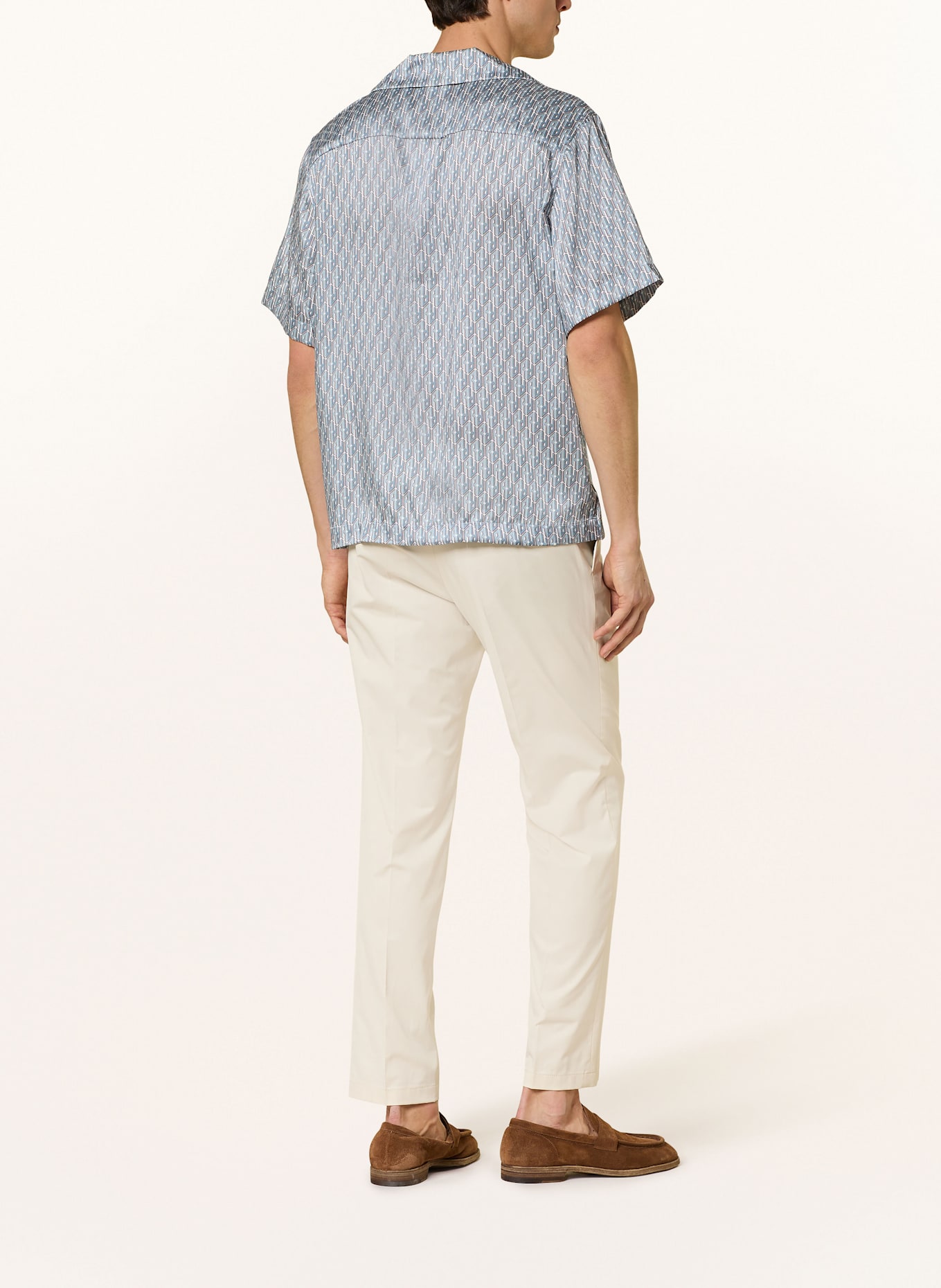 REISS Košile resort RELIC Relaxed Fit ze saténu: MODRÁ/ ČERNOŠEDÁ/ BÍLÁ