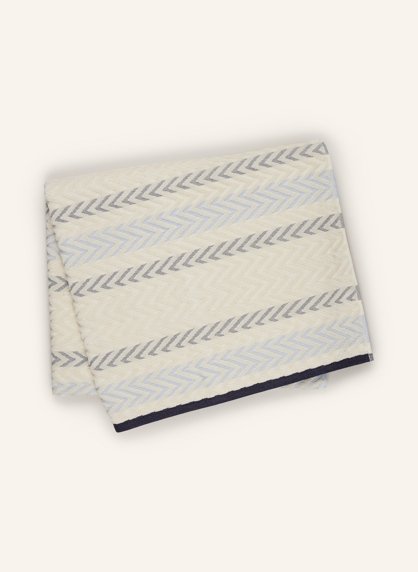 en VOGUE AZURE beach towel: CREAM / LIGHT BLUE / DARK BLUE