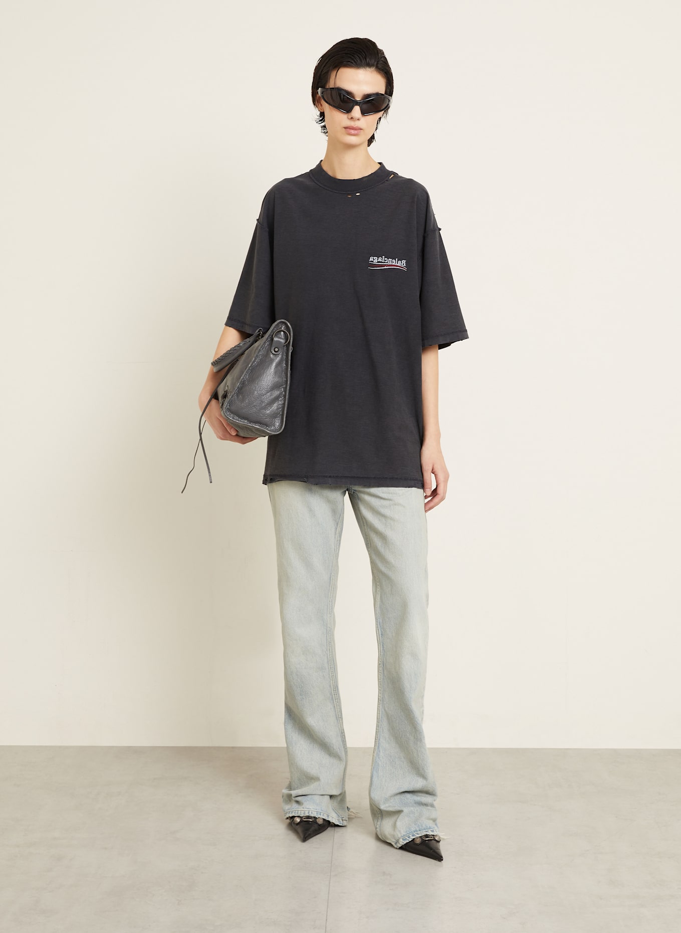 BALENCIAGA T-shirt: CZARNY