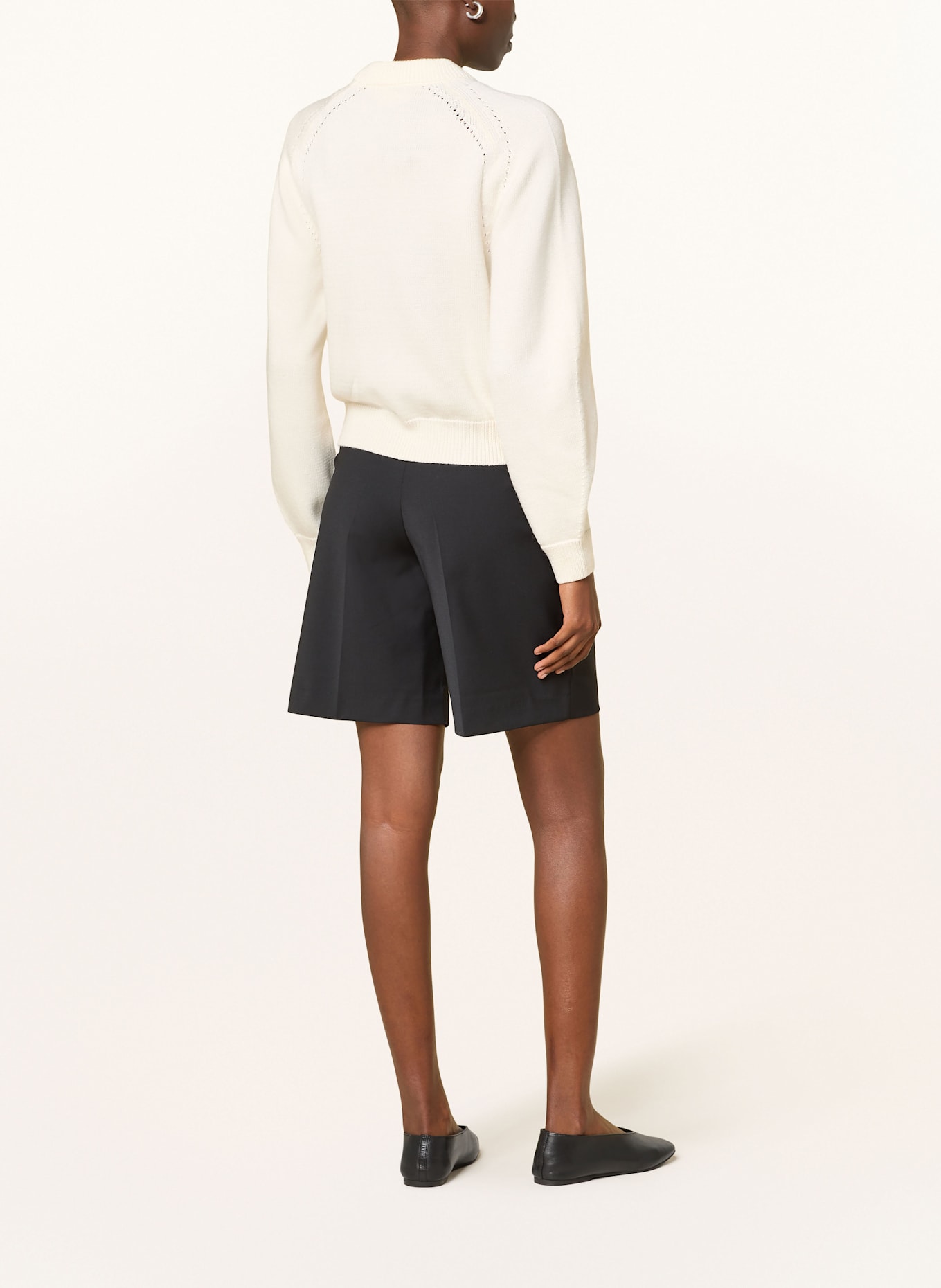 COS Strickjacke: WEISS