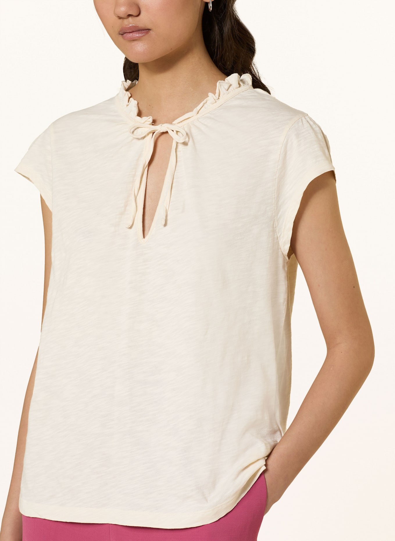 ba&sh Blusenshirt VERY mit Rüschen: ECRU