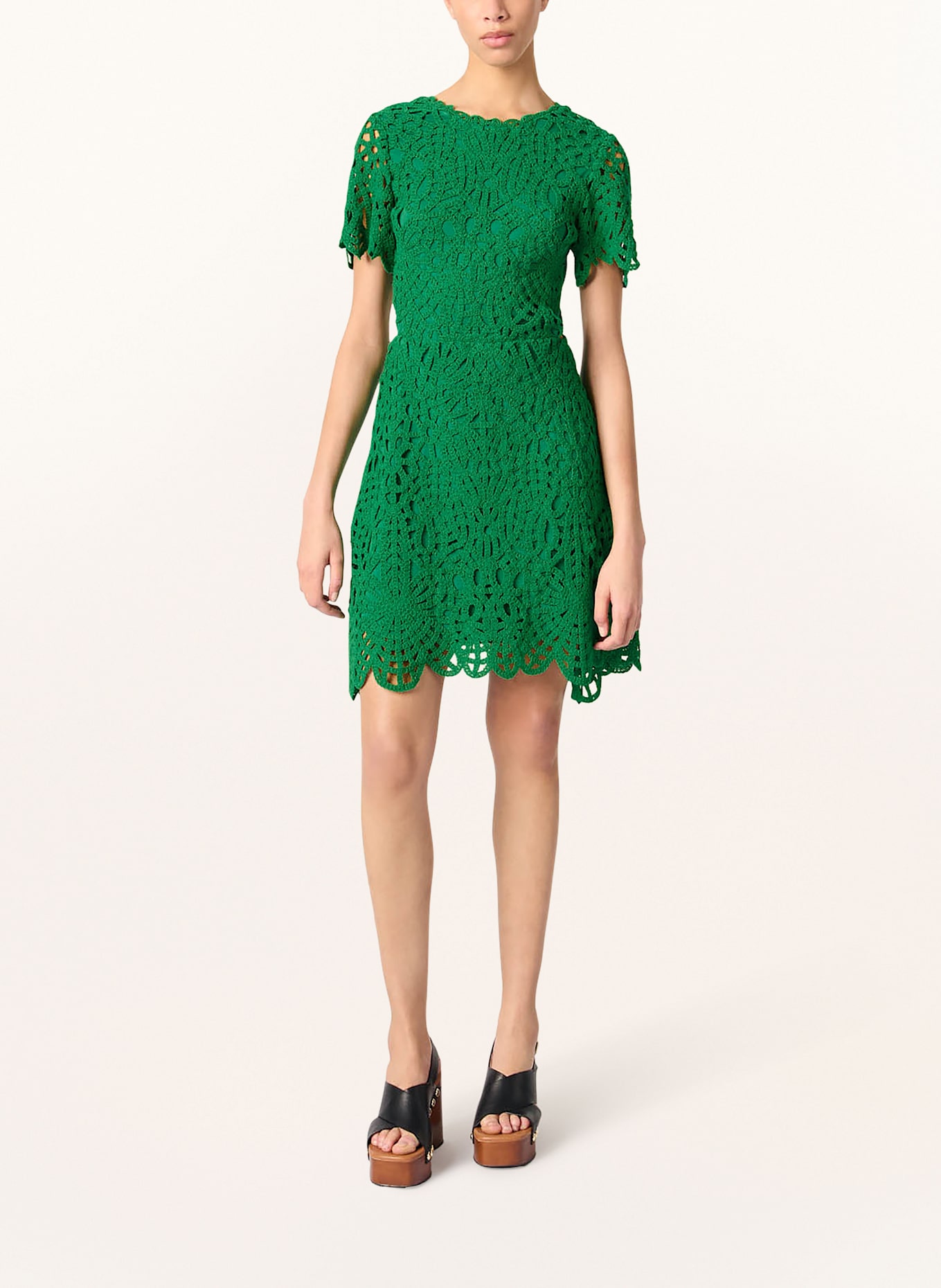 maje Häkelkleid mit Cut-outs: GRÜN
