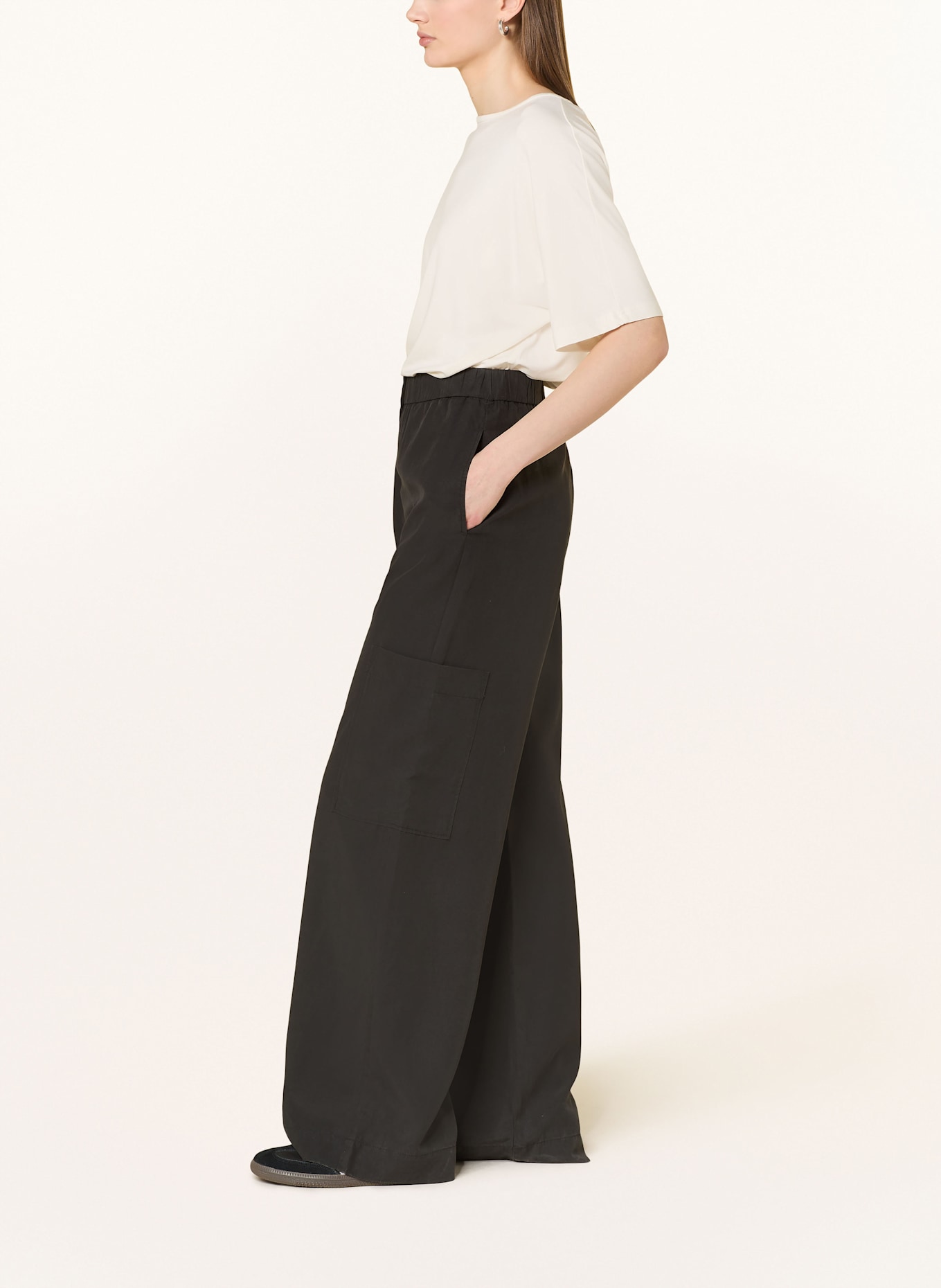 Marc O'Polo Wide leg trousers: BLACK