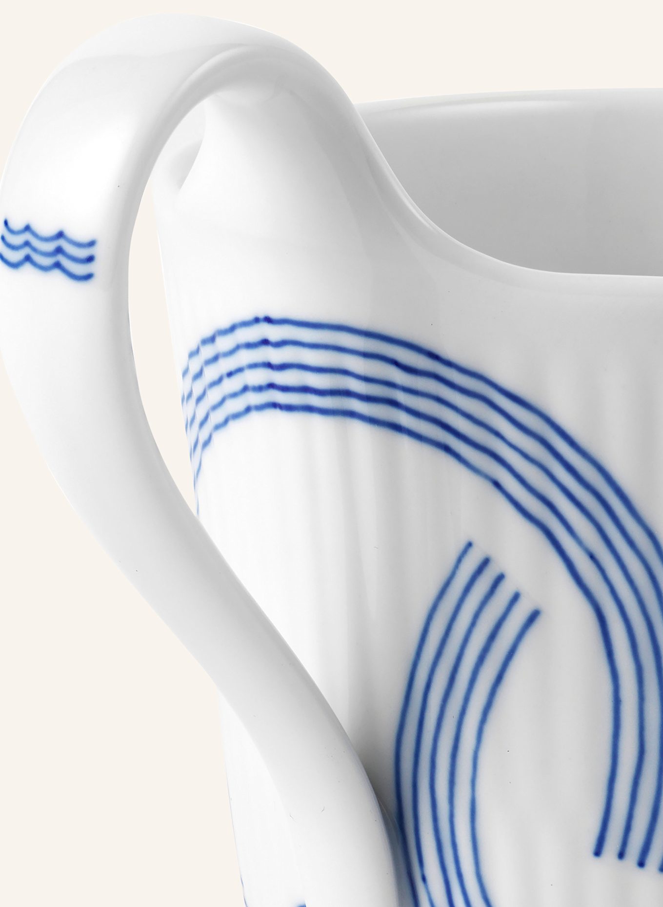 ROYAL COPENHAGEN Henkeltasse MOTIF: BLAU / WEISS