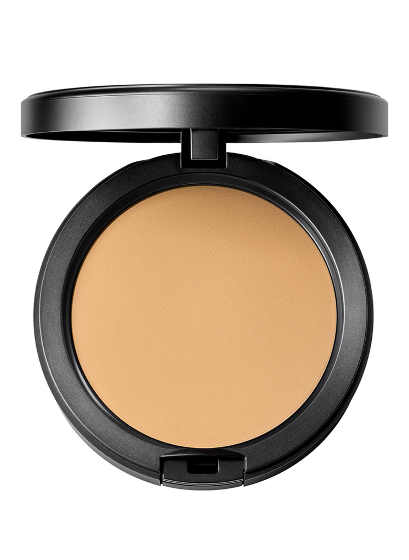 M.A.C STUDIO FIX PREFILL: NC17