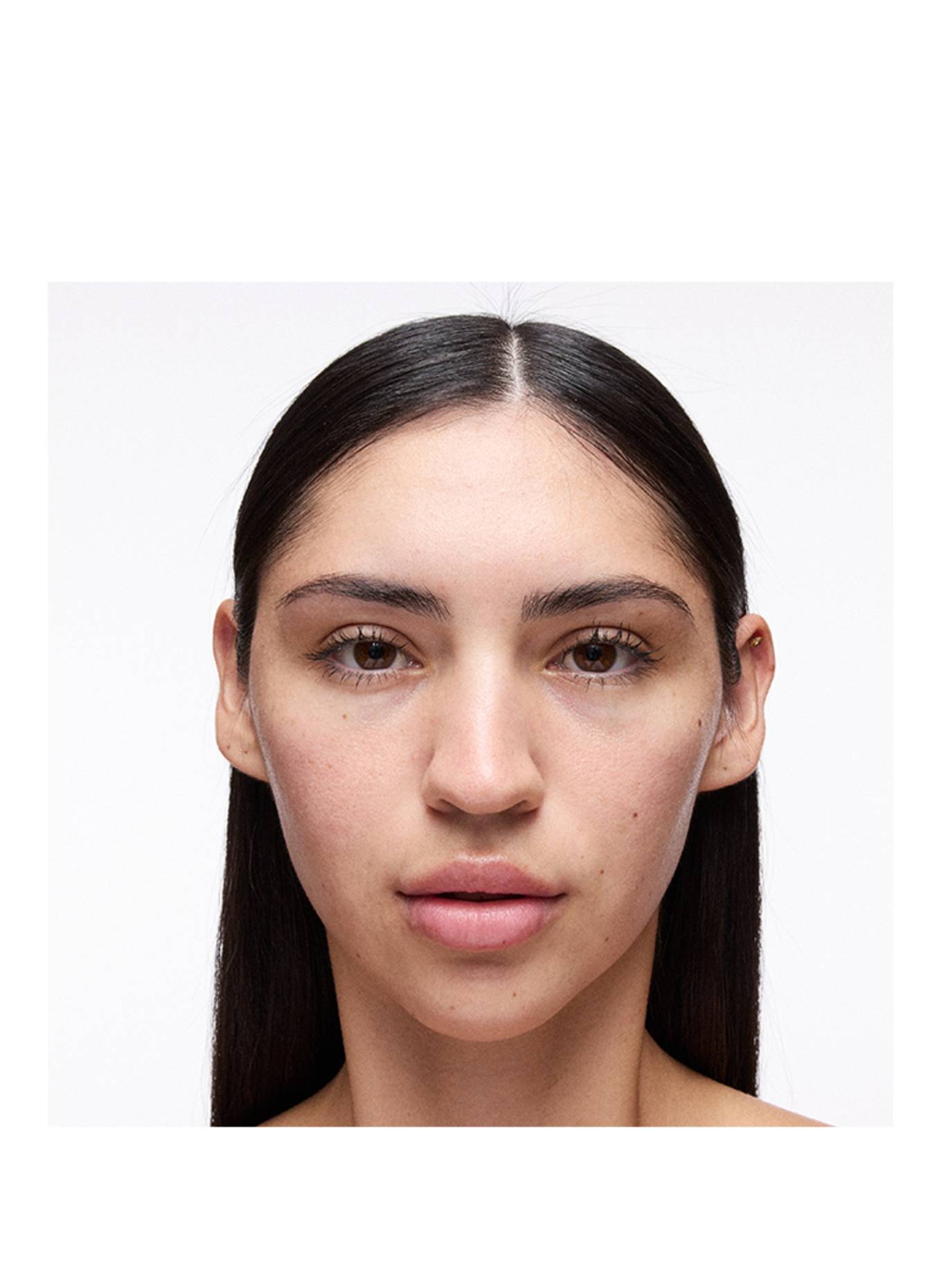 M.A.C STUDIO FIX PREFILL: NC20