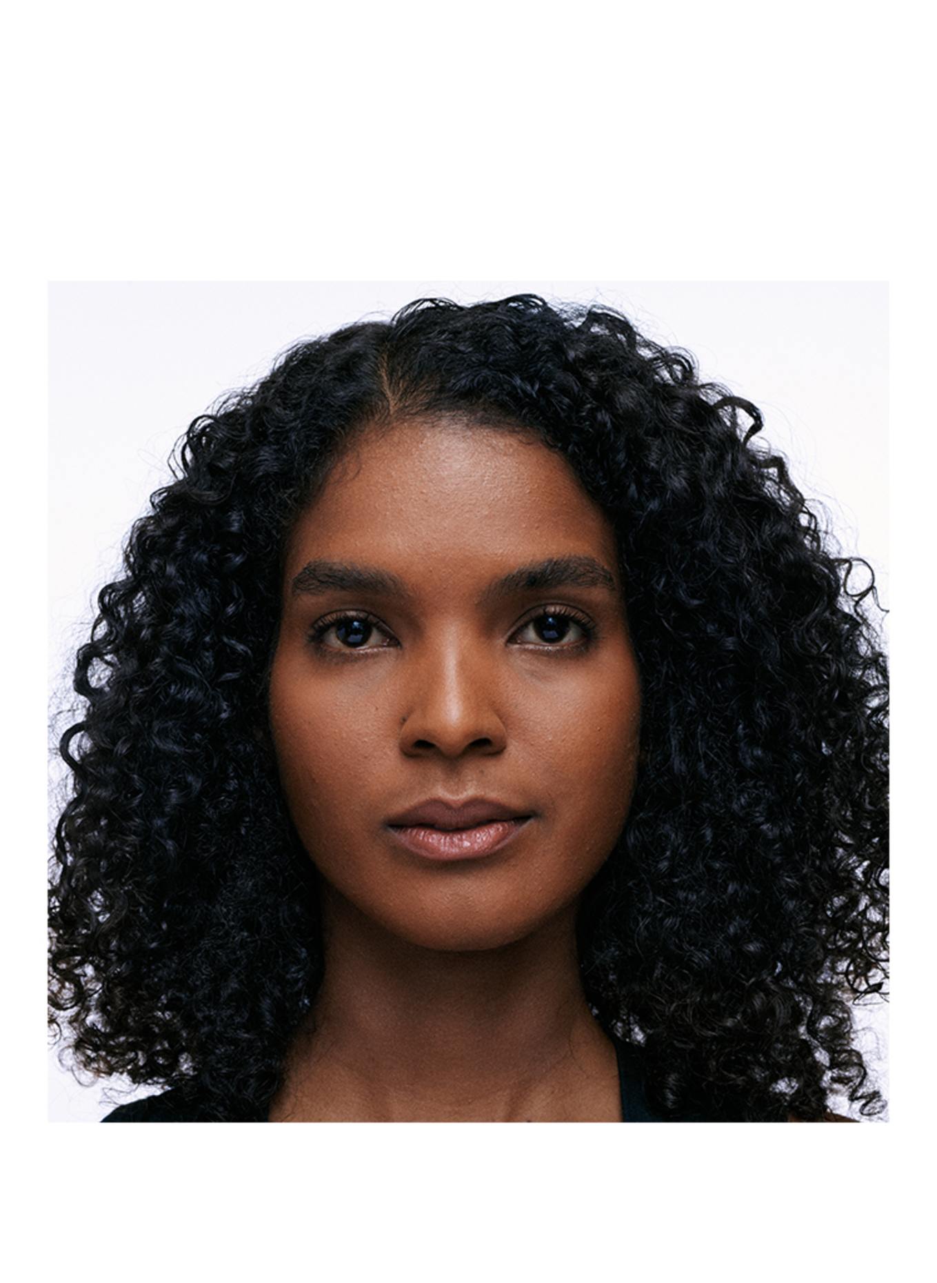 M.A.C STUDIO FIX PREFILL: NW44​