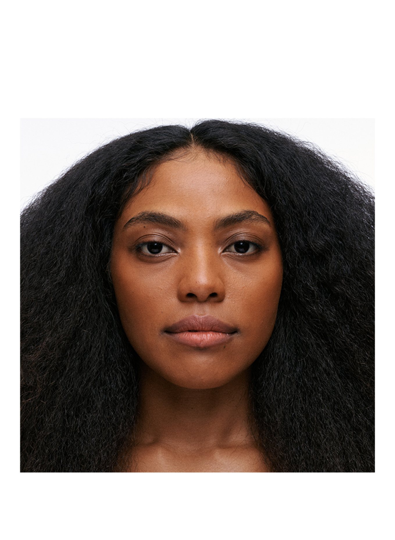 M.A.C STUDIO FIX PREFILL: NW47