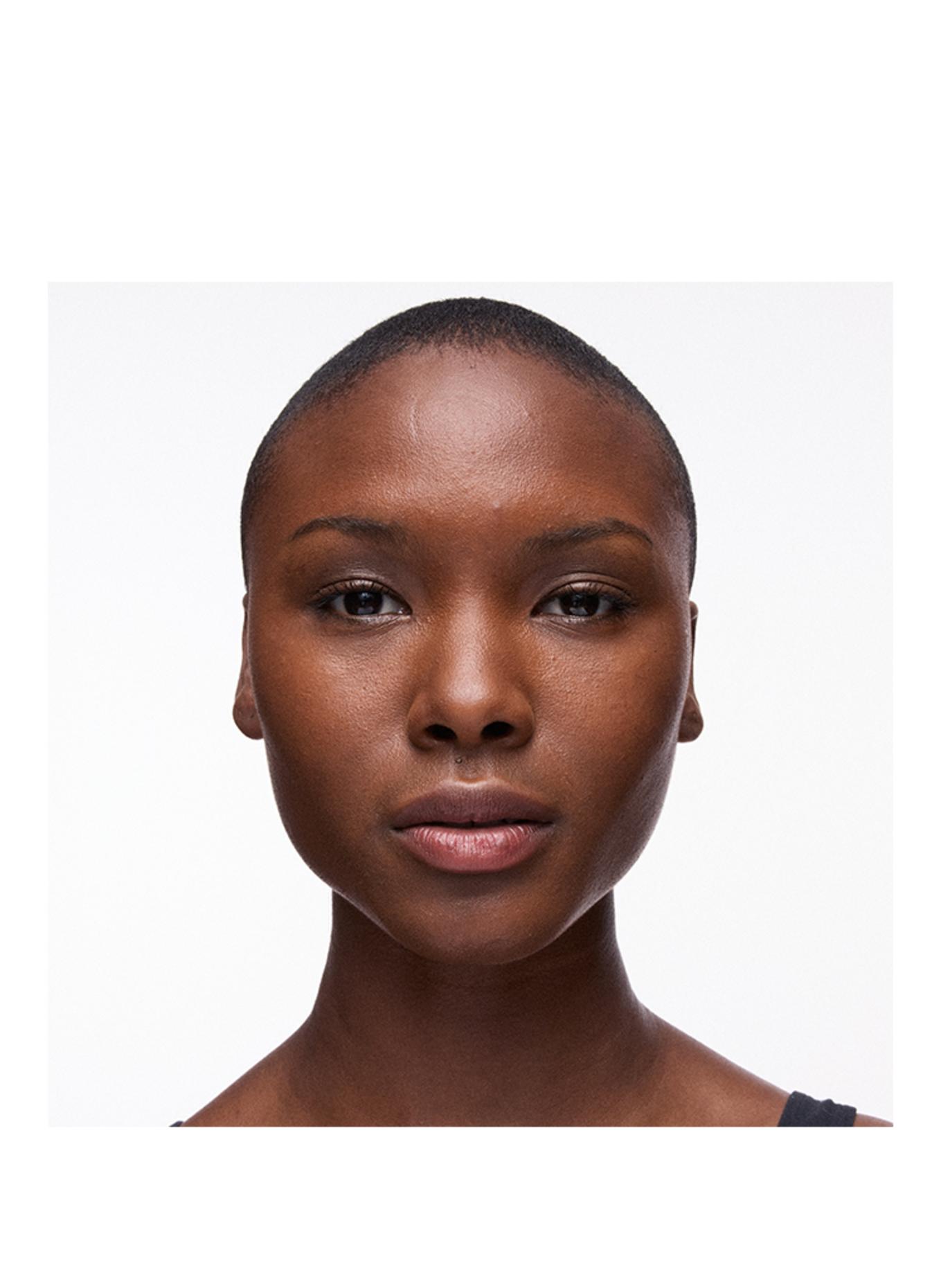 M.A.C STUDIO FIX PREFILL: NW57​