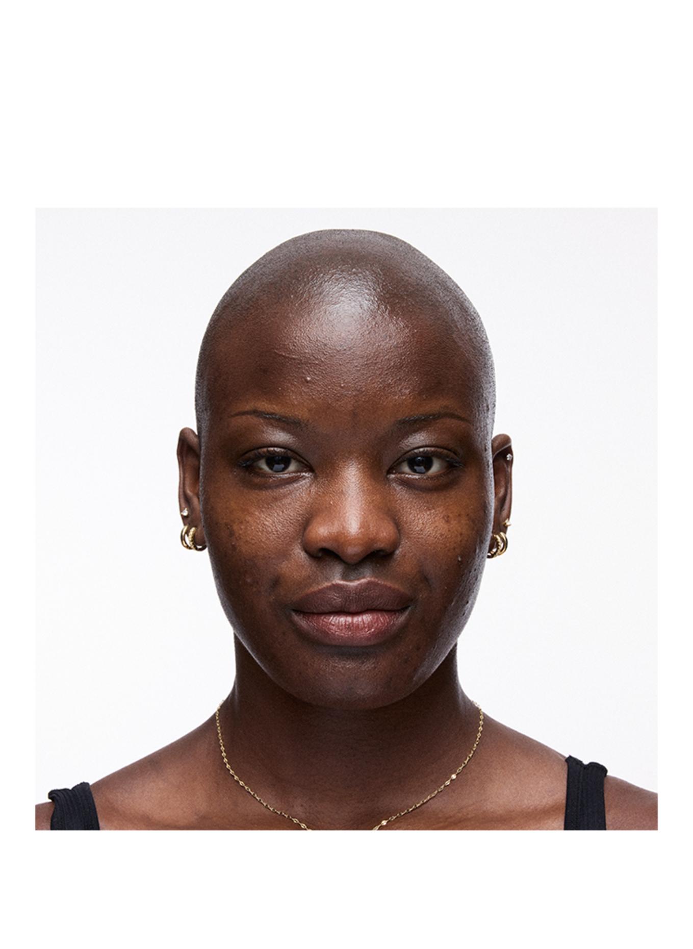 M.A.C STUDIO FIX PREFILL: NW60​