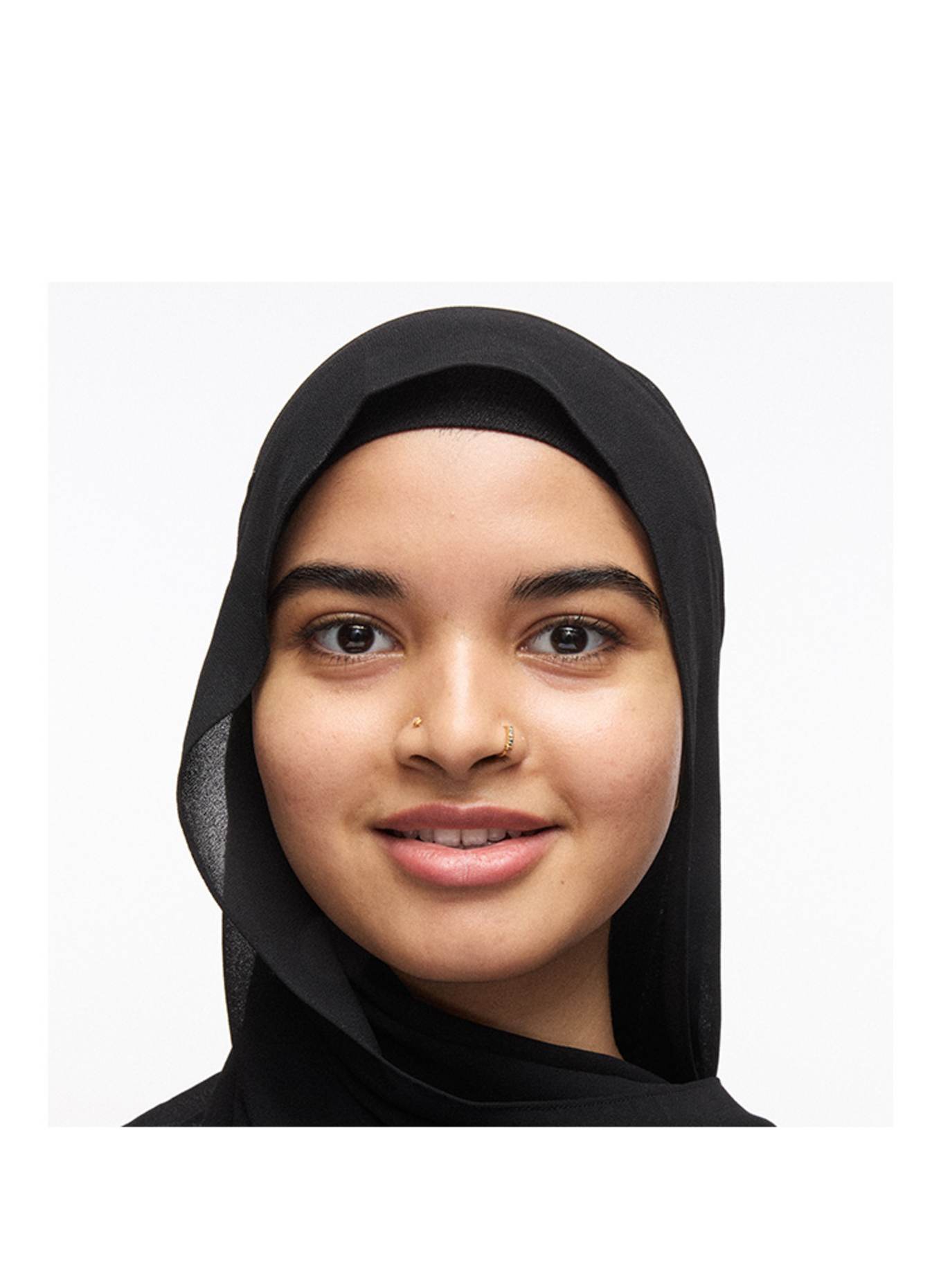 M.A.C STUDIO FIX PREFILL: C40​