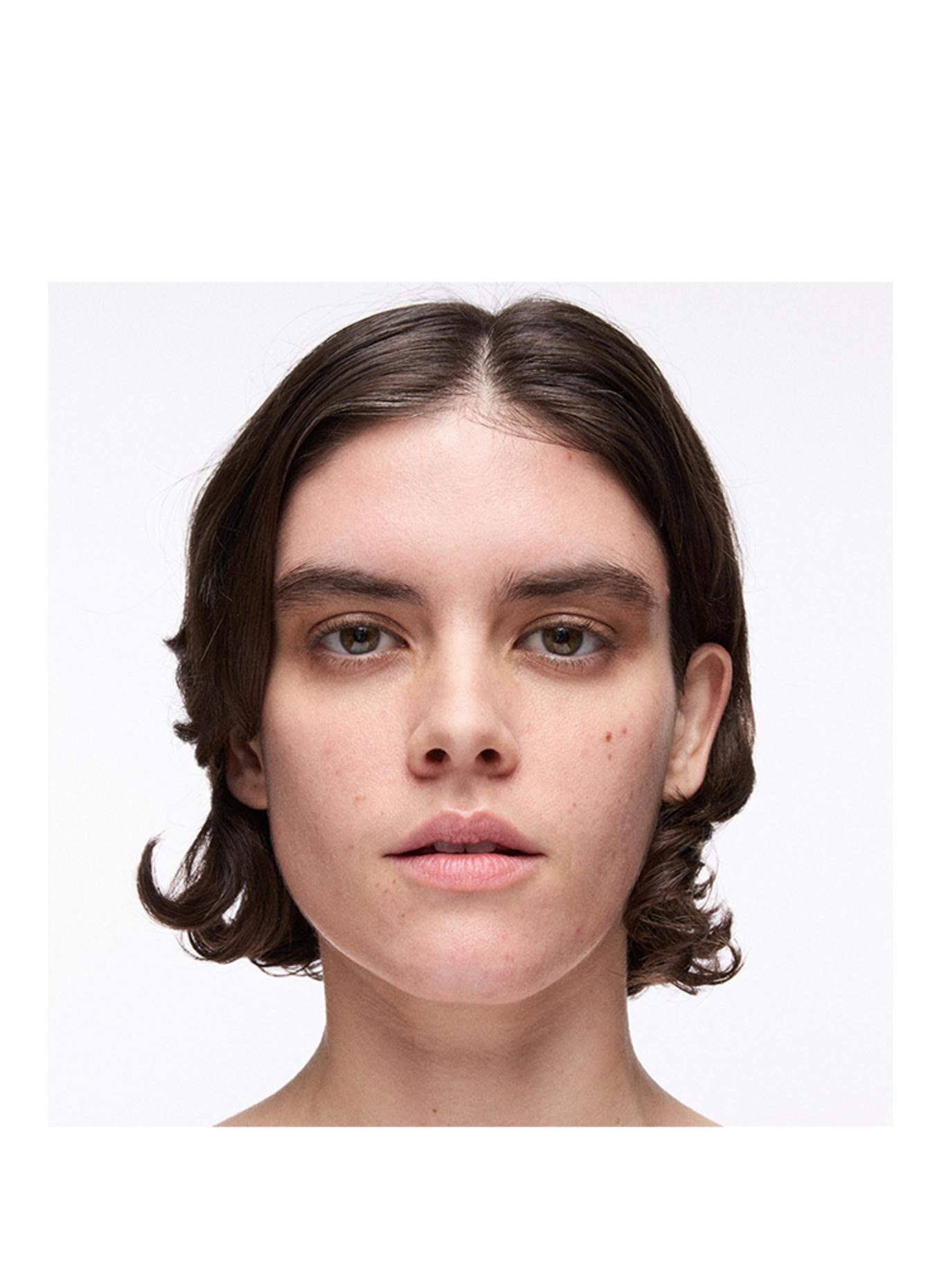 M.A.C STUDIO FIX PREFILL: N6.5​