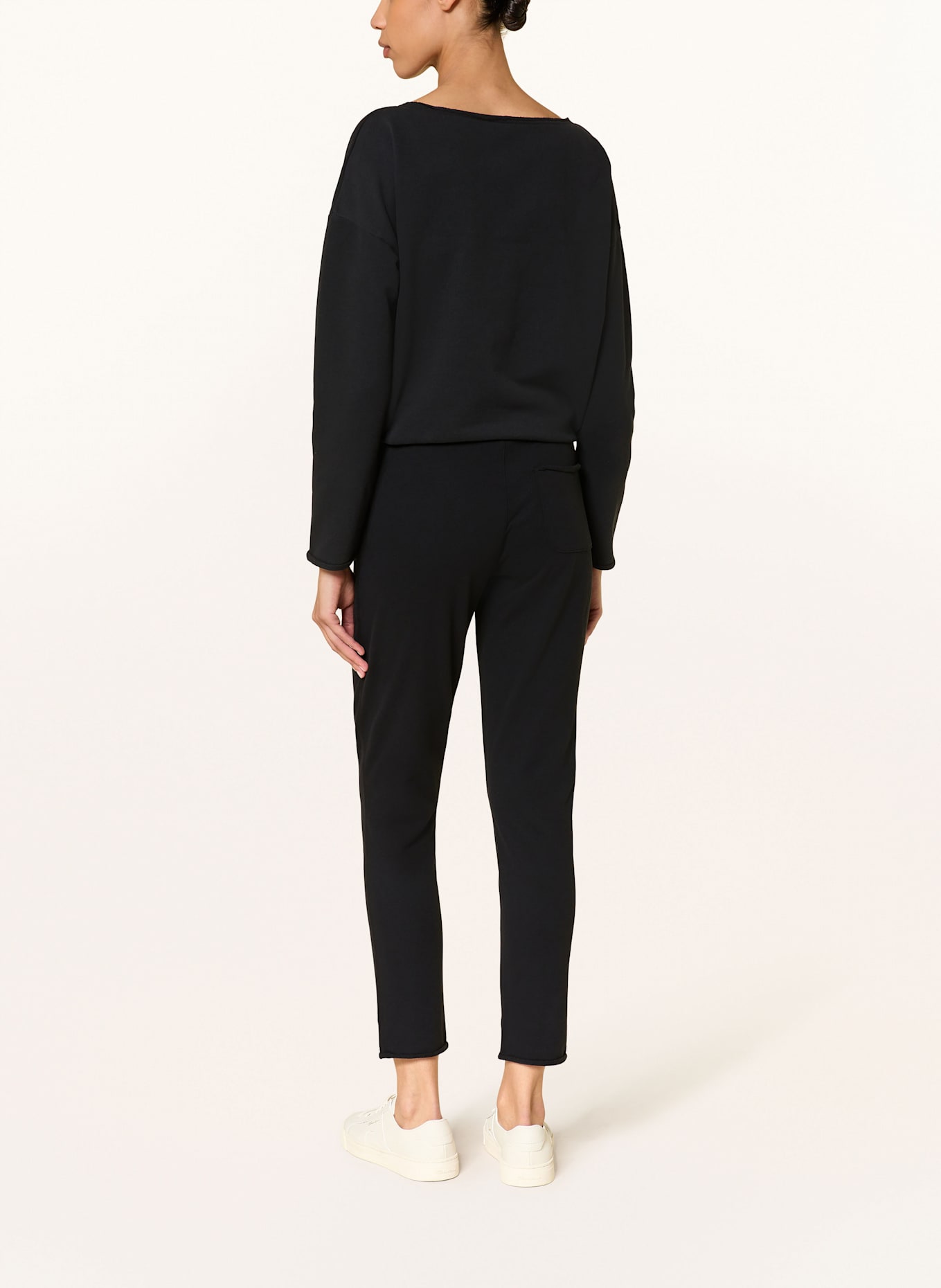 Juvia Sweatpants: SCHWARZ