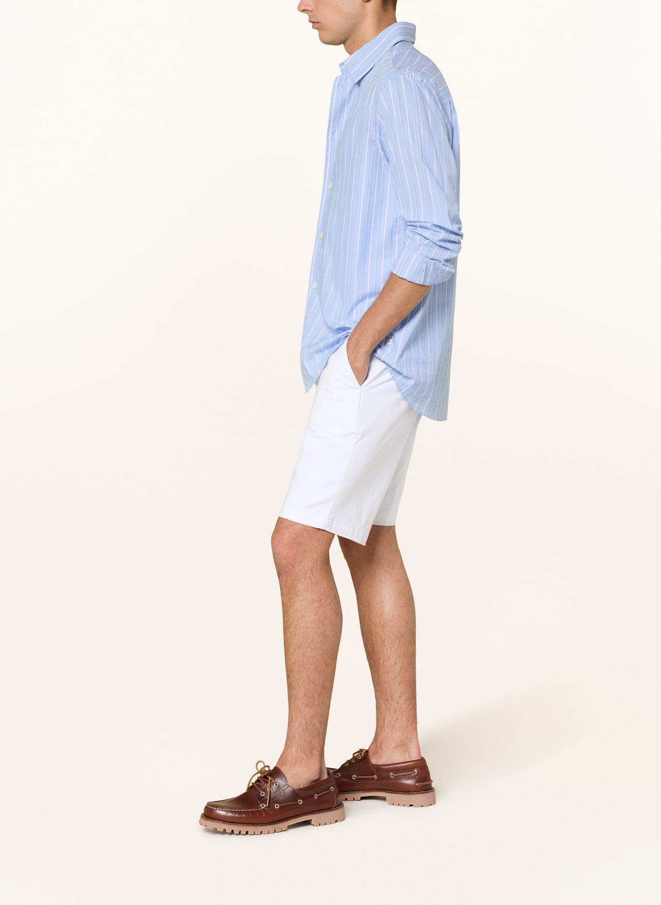 TOMMY HILFIGER Chinoshorts HARLEM Relaxed Tapered Fit: WEISS