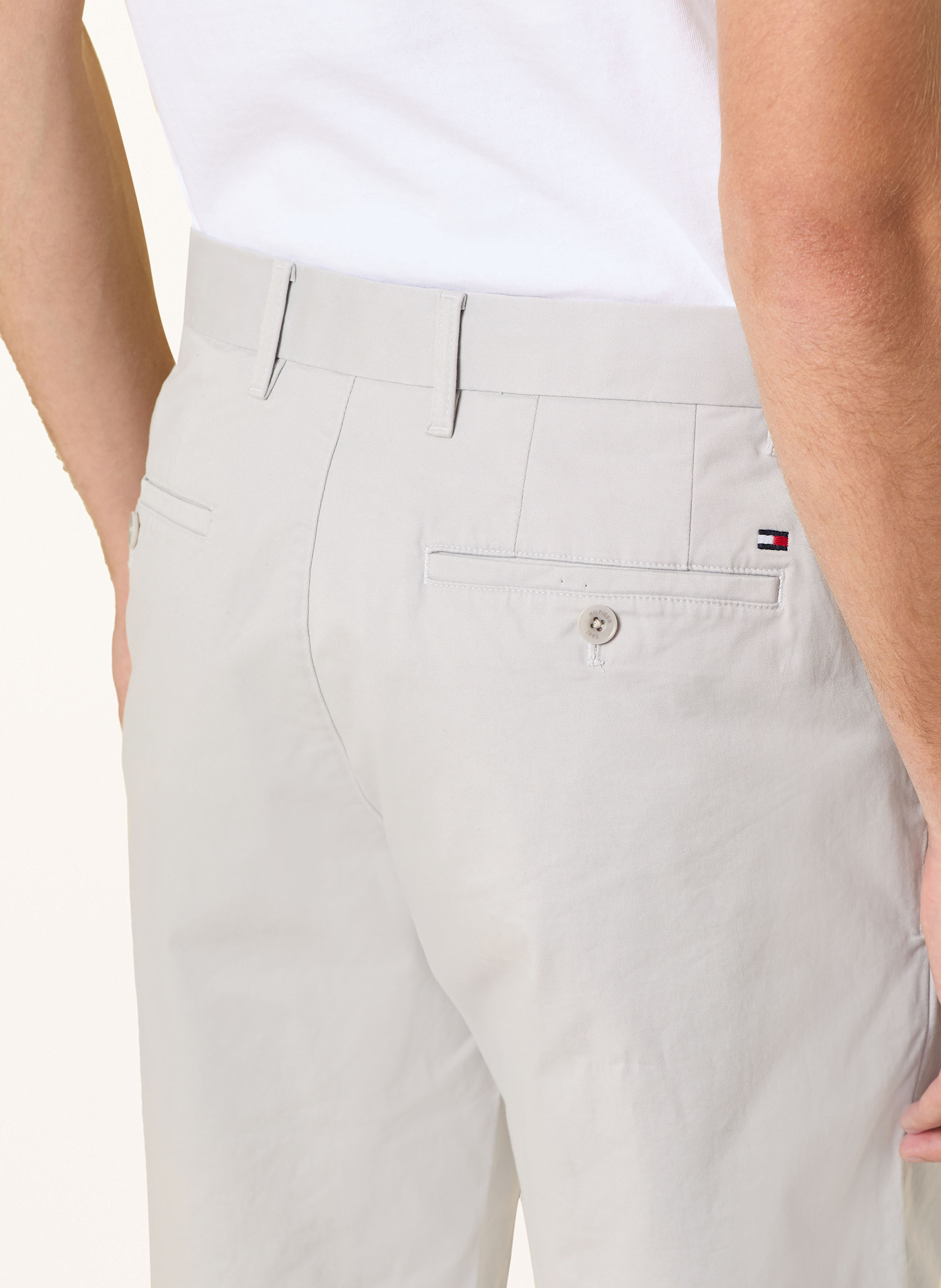 TOMMY HILFIGER Chinoshorts HARLEM Relaxed Tapered Fit: HELLGRAU