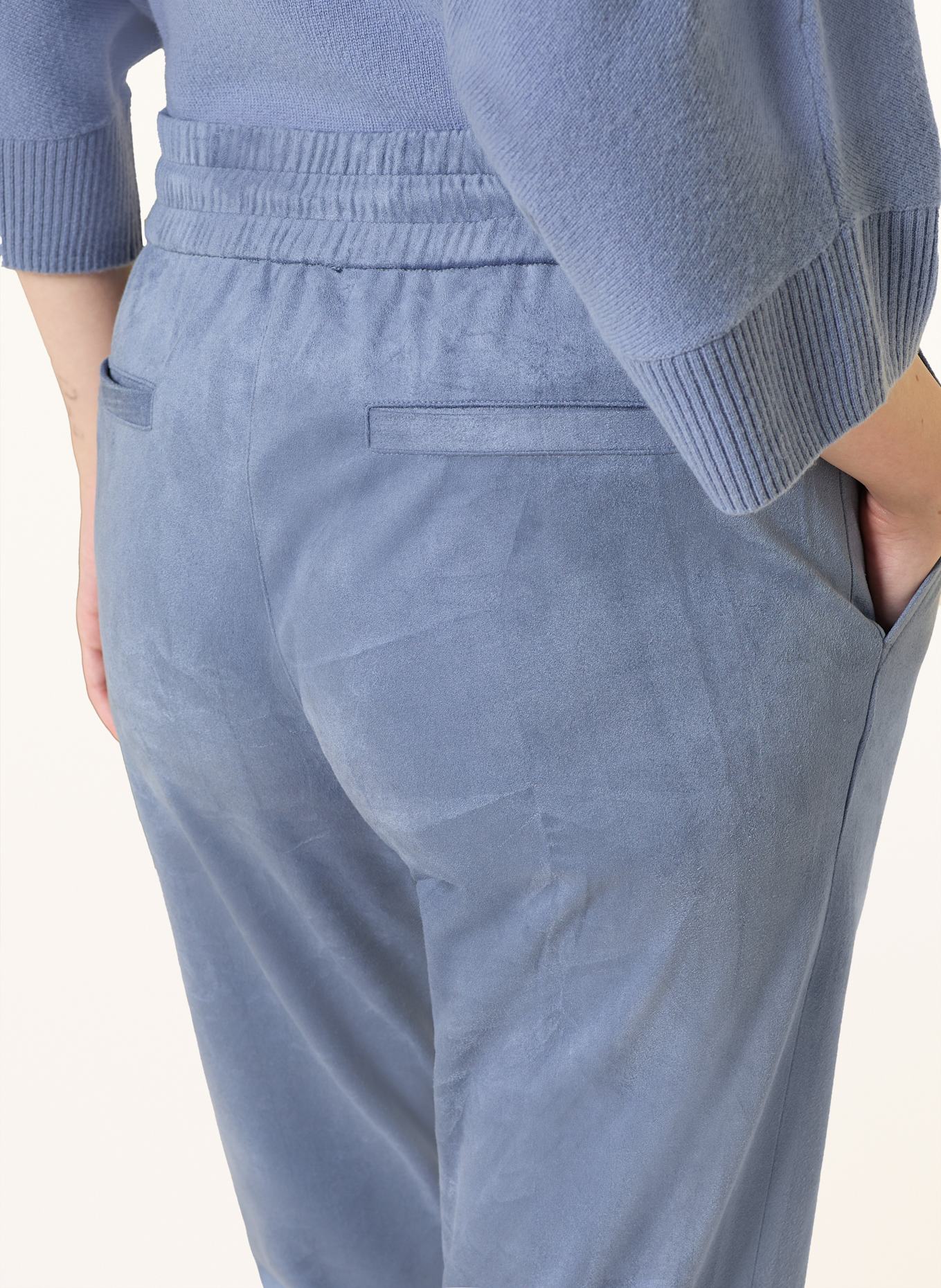 Juvia Hose im Jogging-Stil in Lederoptik: BLAUGRAU