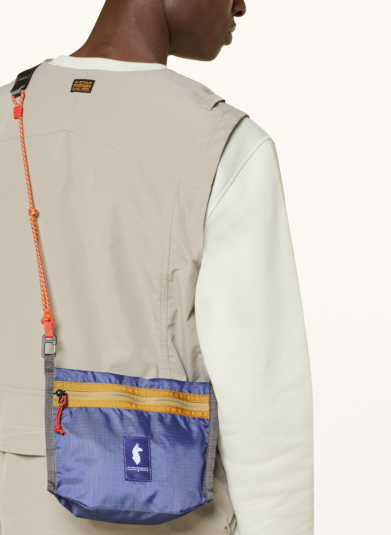 cotopaxi Kabelka přes rameno LISTA 2 L: FIALOVÁ