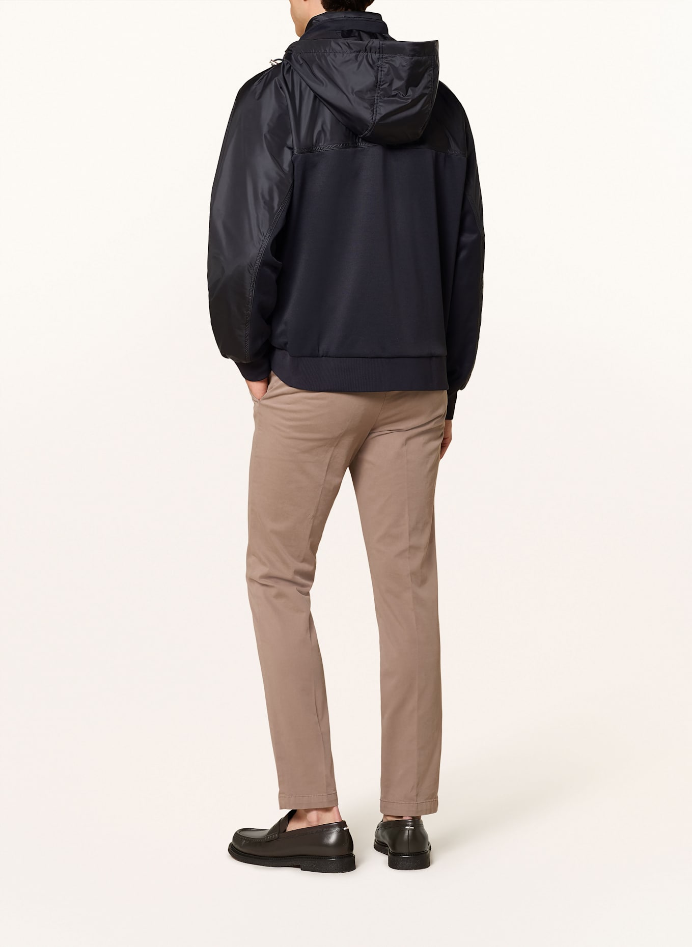 BOSS Jacke STEELE im Materialmix: SCHWARZ