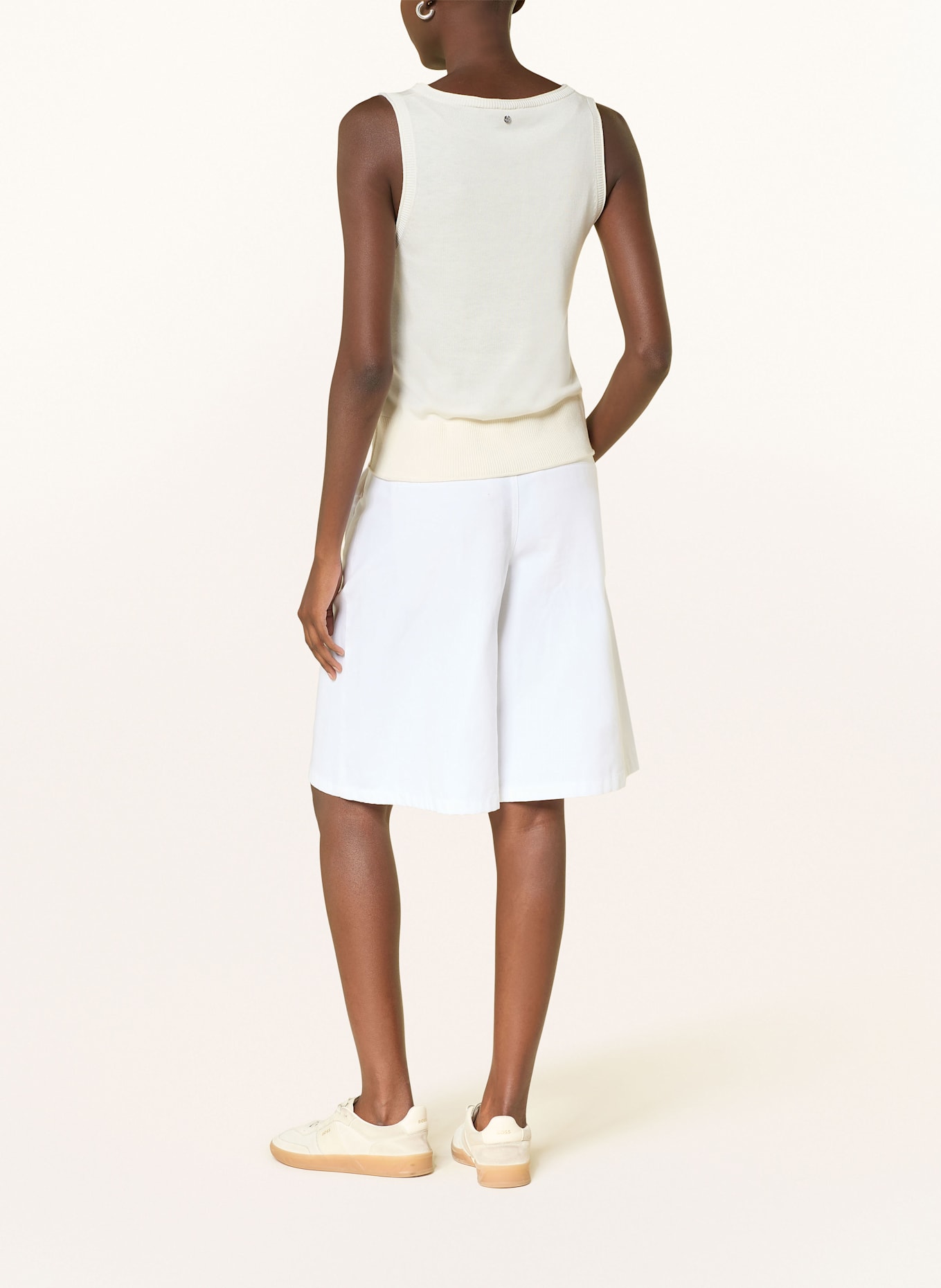 BOSS Stricktop FOMOA: CREME