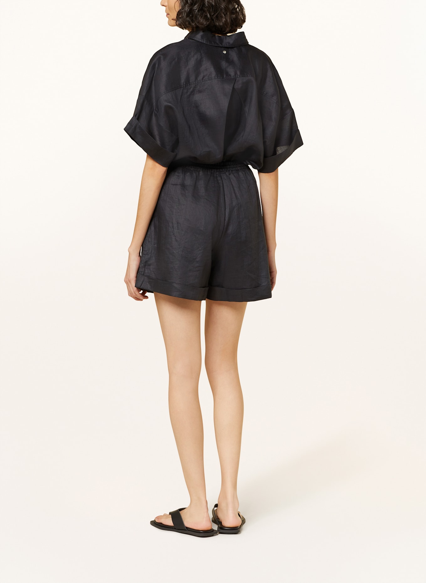 BOSS Shorts TANJINA: SCHWARZ