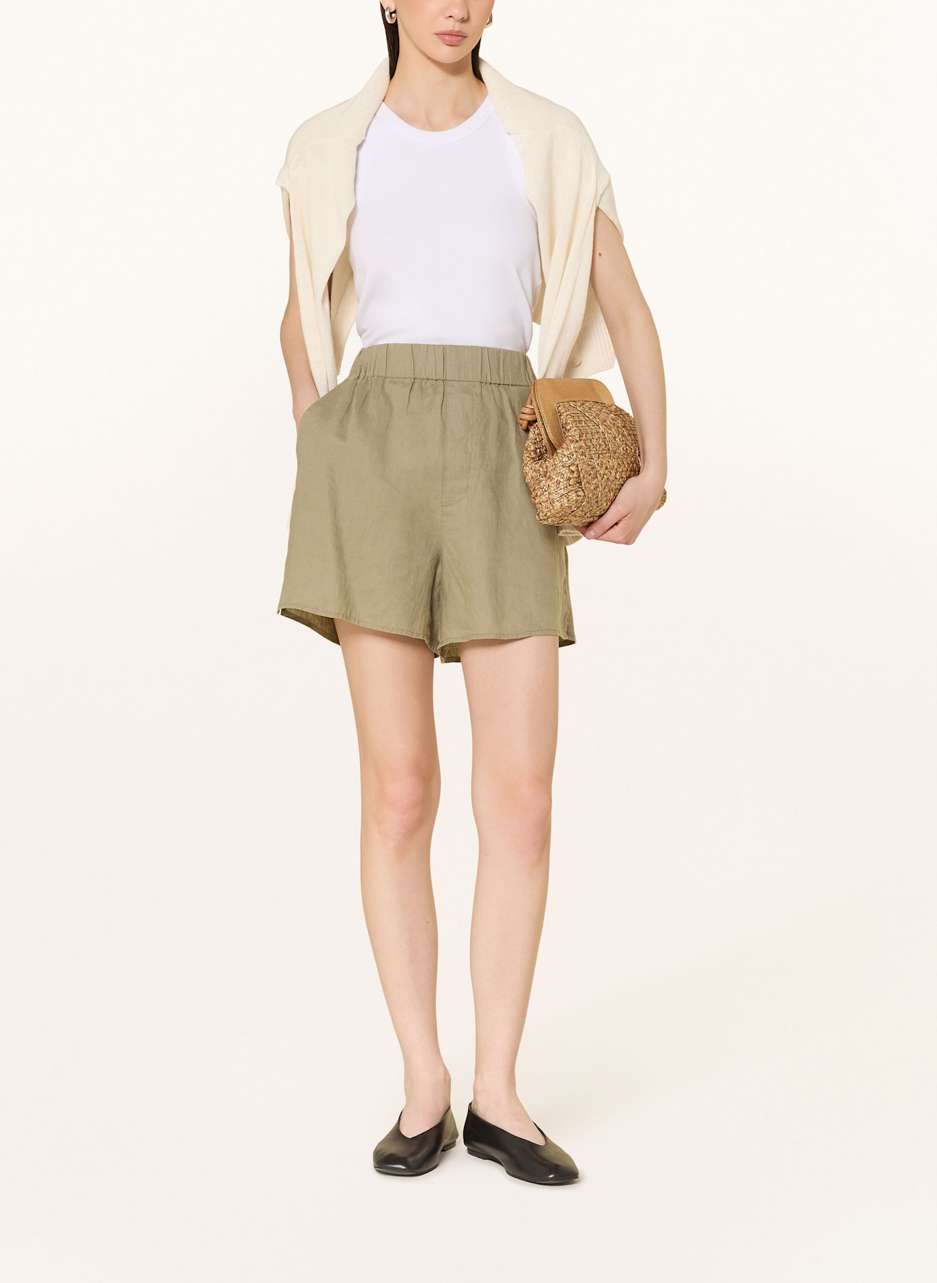 CLOSED Leinenshorts: OLIV