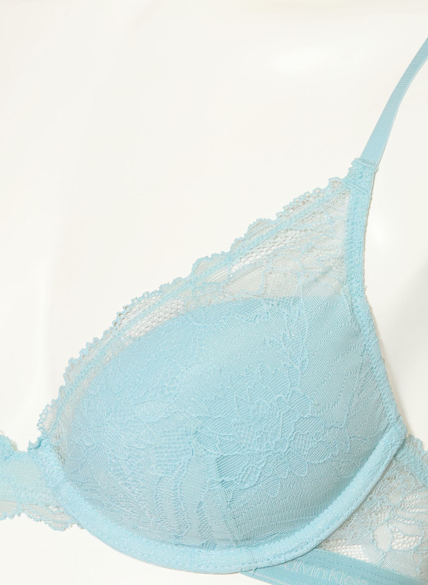 Calvin Klein Vyztužená podprsenka ICON LACE: TMAVĚ MODRÁ