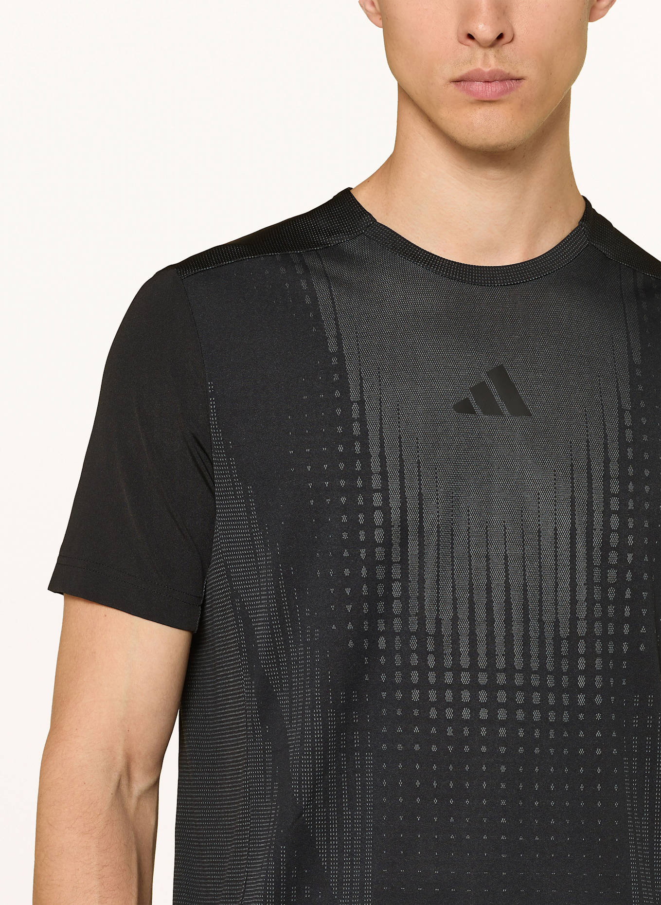 adidas T-Shirt AIRCHILL: SCHWARZ/ DUNKELGRAU