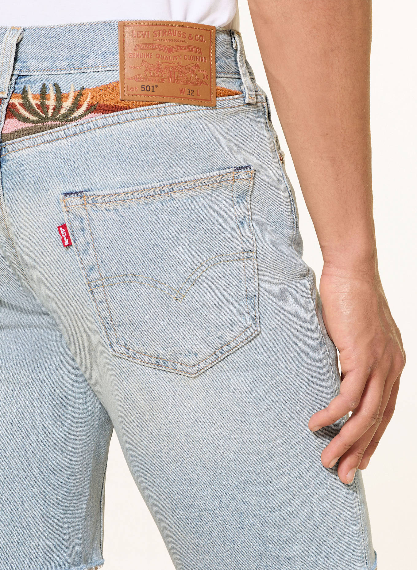 Levi's® Jeansshorts 501 Regular Fit: 57 Light Indigo - Worn In