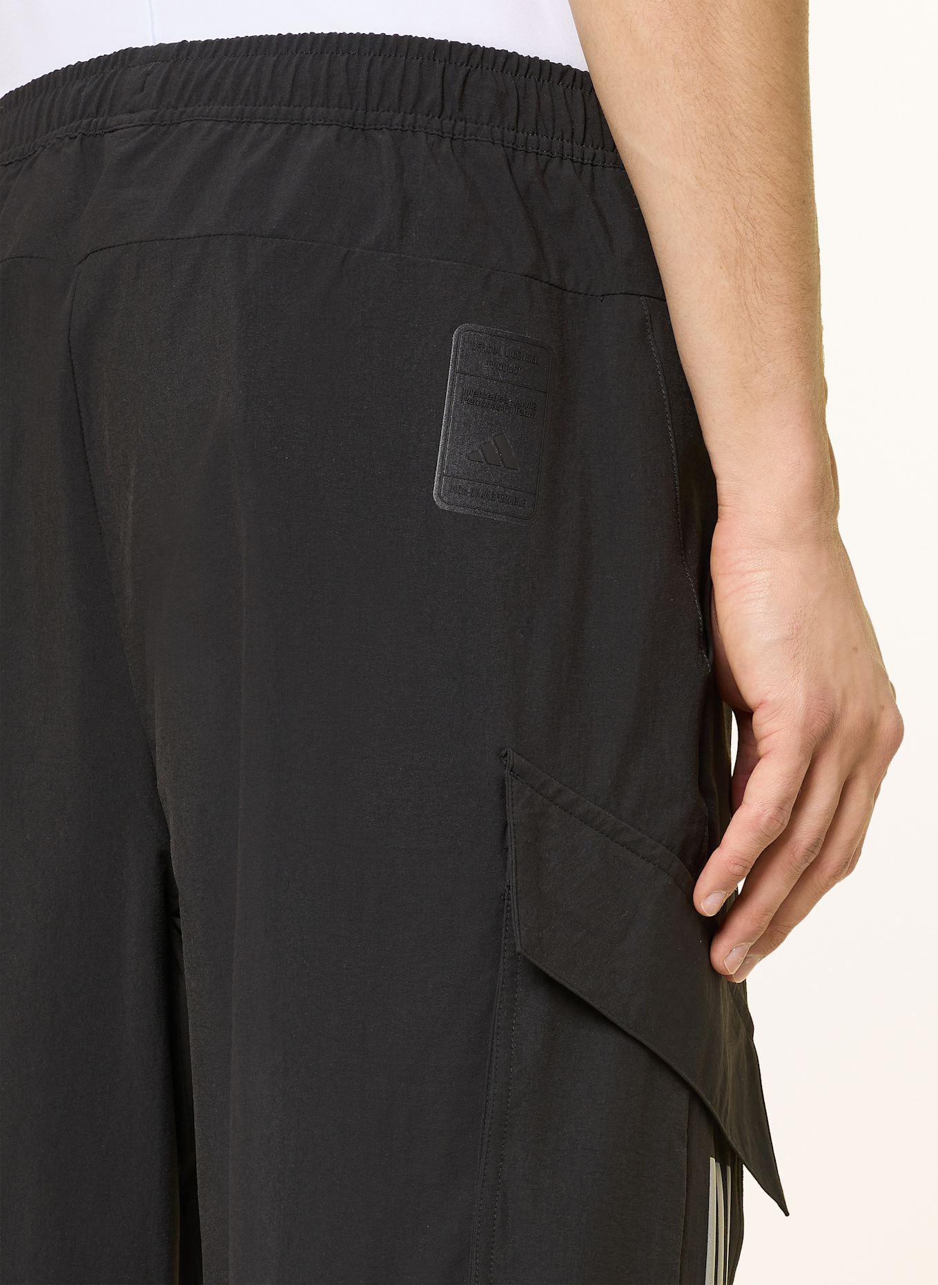 adidas Track Pants MERCEDES - AMG PETRONAS FORMULA ONE TEAM MECHANICS: SCHWARZ