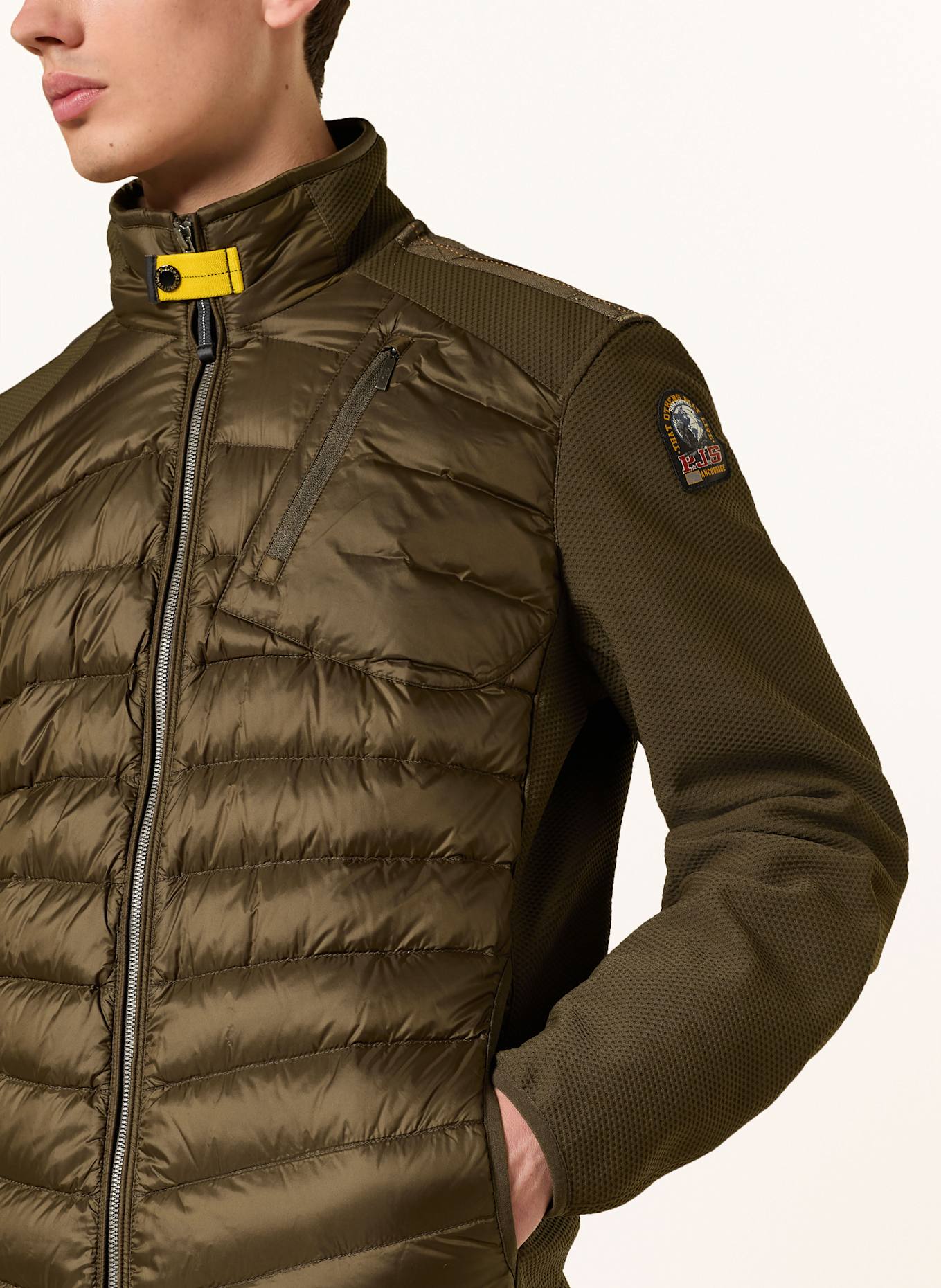 PARAJUMPERS Daunenjacke JAYDEN im Materialmix: DUNKELGRÜN