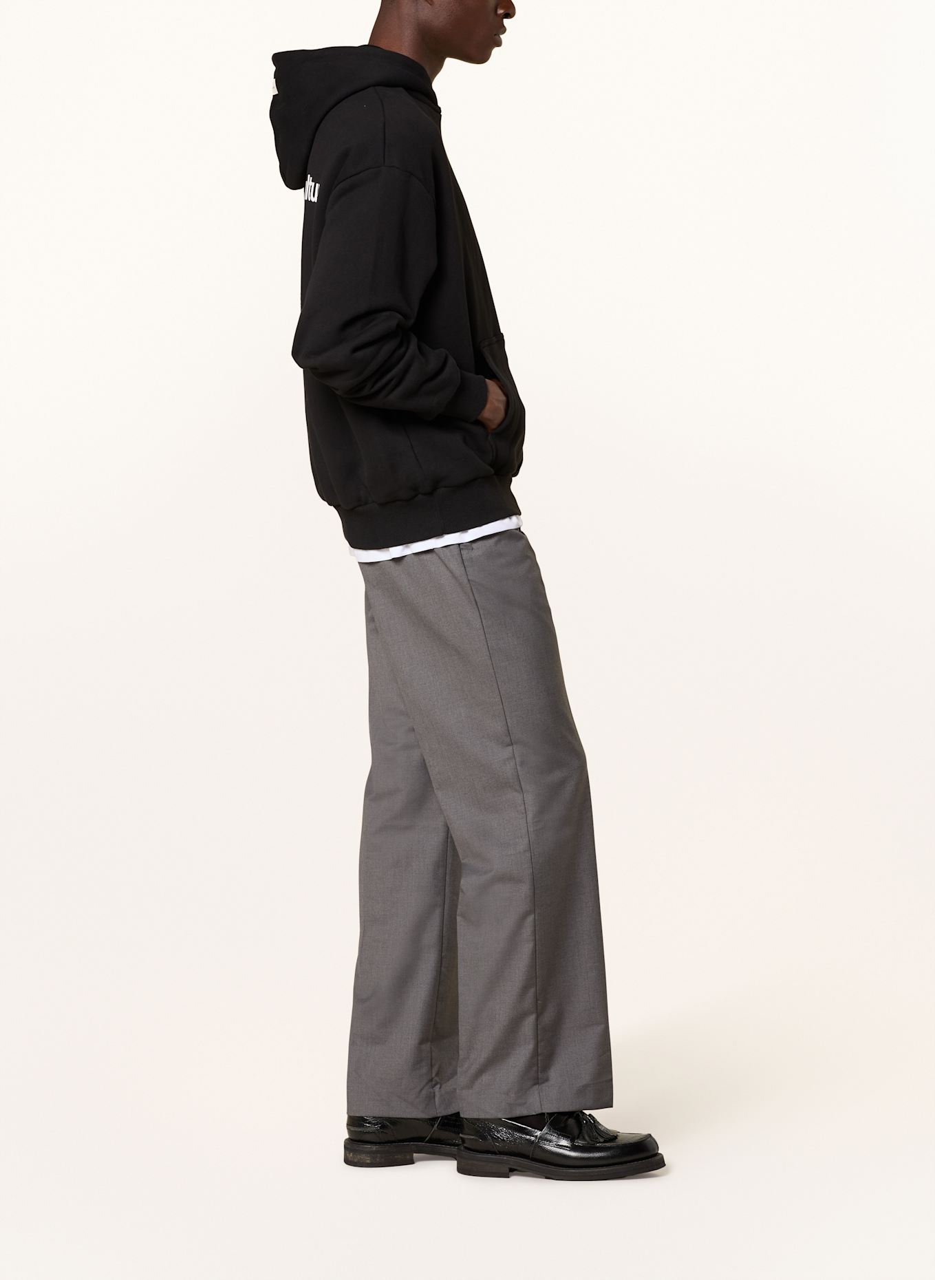 don't waste culture Hose Regular Fit: GRAU