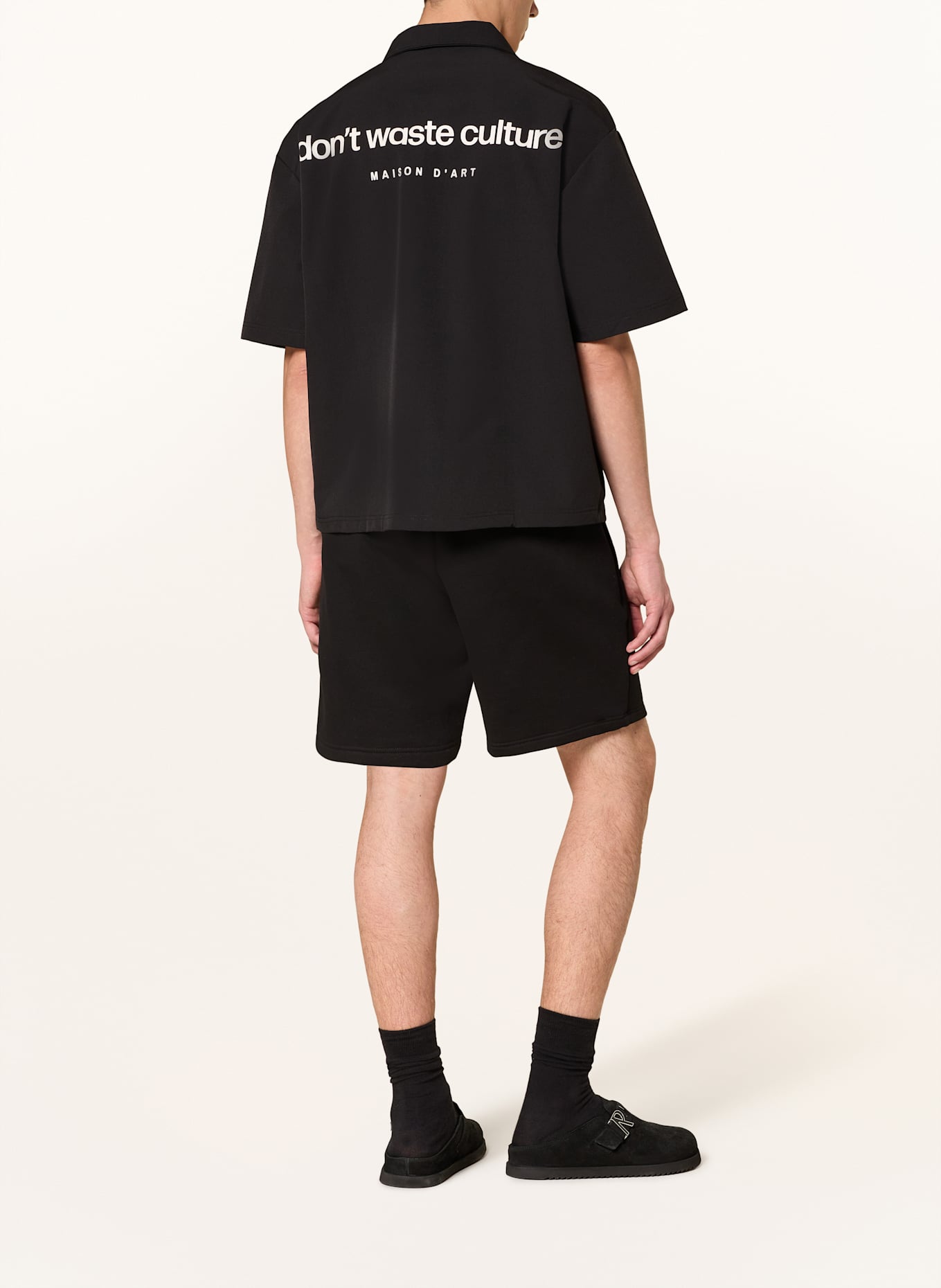 don't waste culture Sweatshorts JERR: SCHWARZ