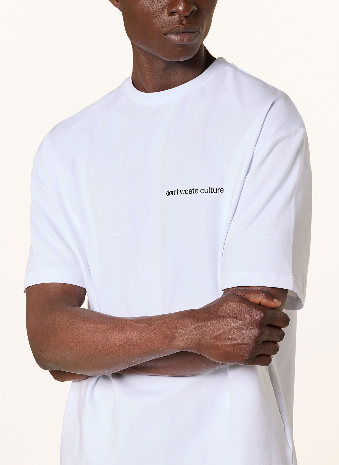 don't waste culture T-Shirt CLEO: WEISS