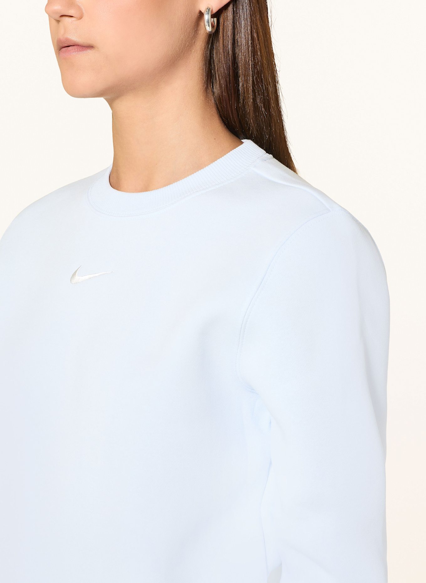 Nike Sweatshirt: LIGHT BLUE