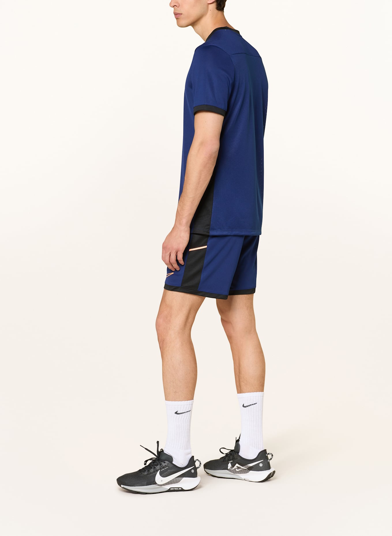Nike Trainingsshorts ACADEMY: DUNKELBLAU