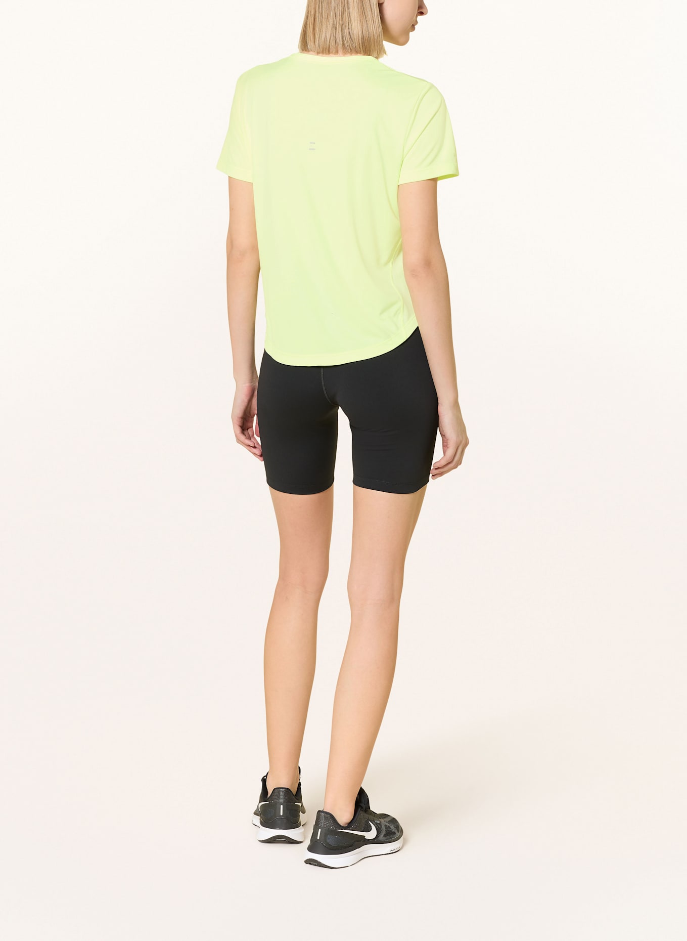 Nike Laufshirt TEMPO: NEONGELB