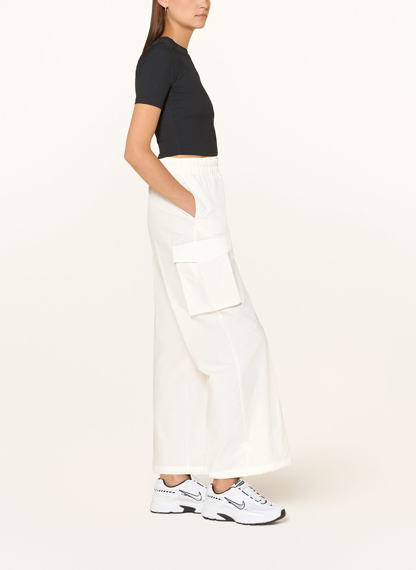 Nike Cargohose SPORTSWEAR EVERYTHING: WEISS