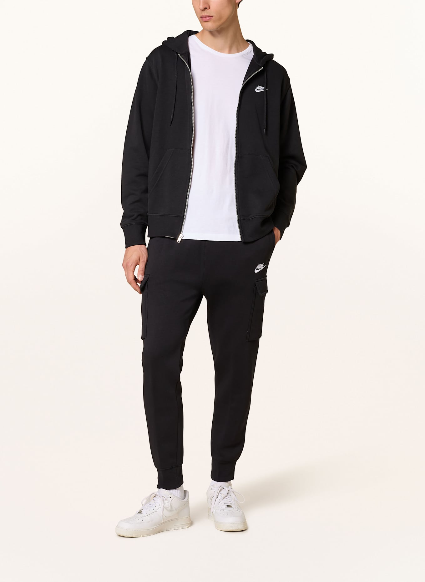 Nike Sweatjacke CLUB: SCHWARZ