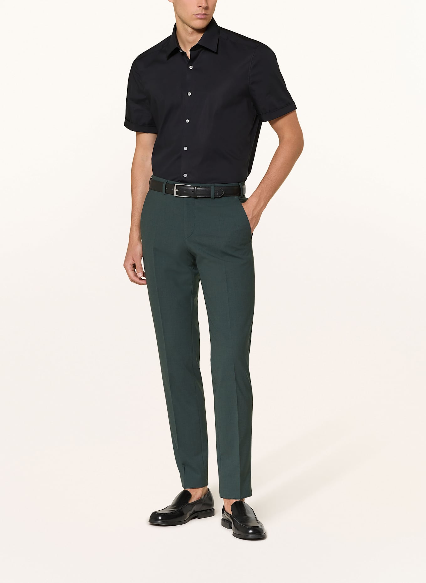 OLYMP Kurzarm-Hemd Level Five body fit: SCHWARZ