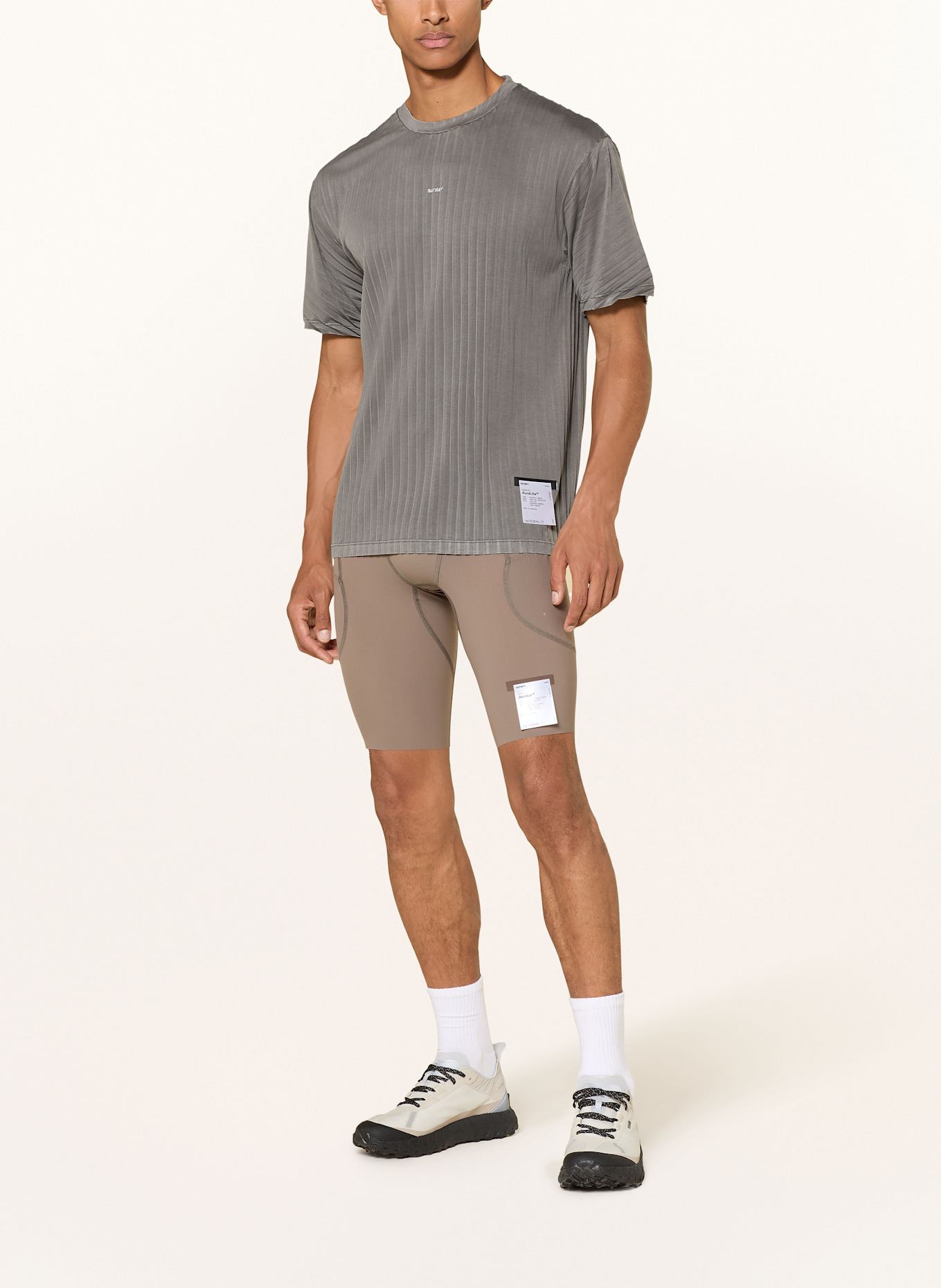 SATISFY Koszulka do biegania AURALITE™: SZARY