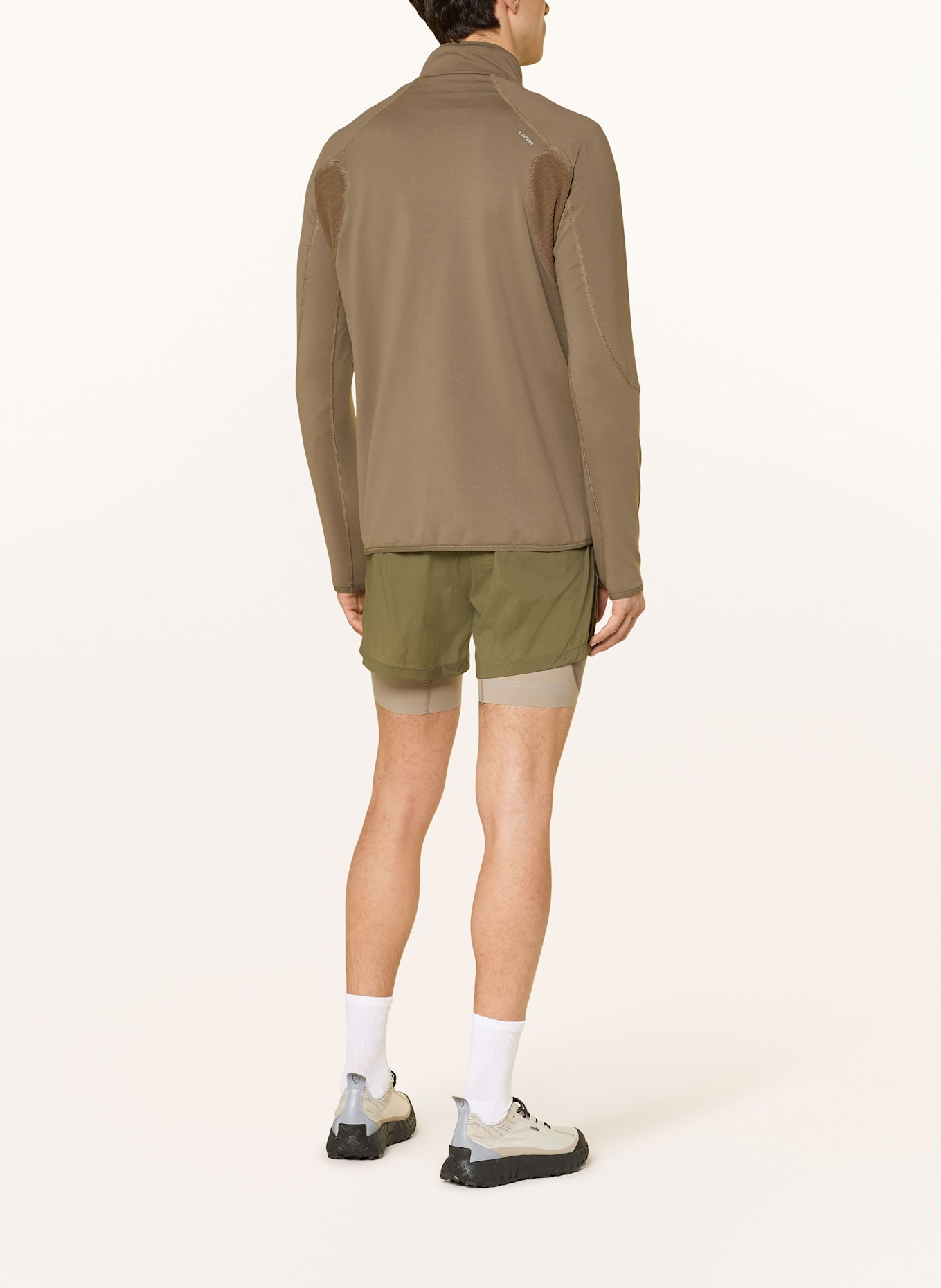 SATISFY Laufshirt GHOSTFLEECE™ HALF ZIP: BRAUN