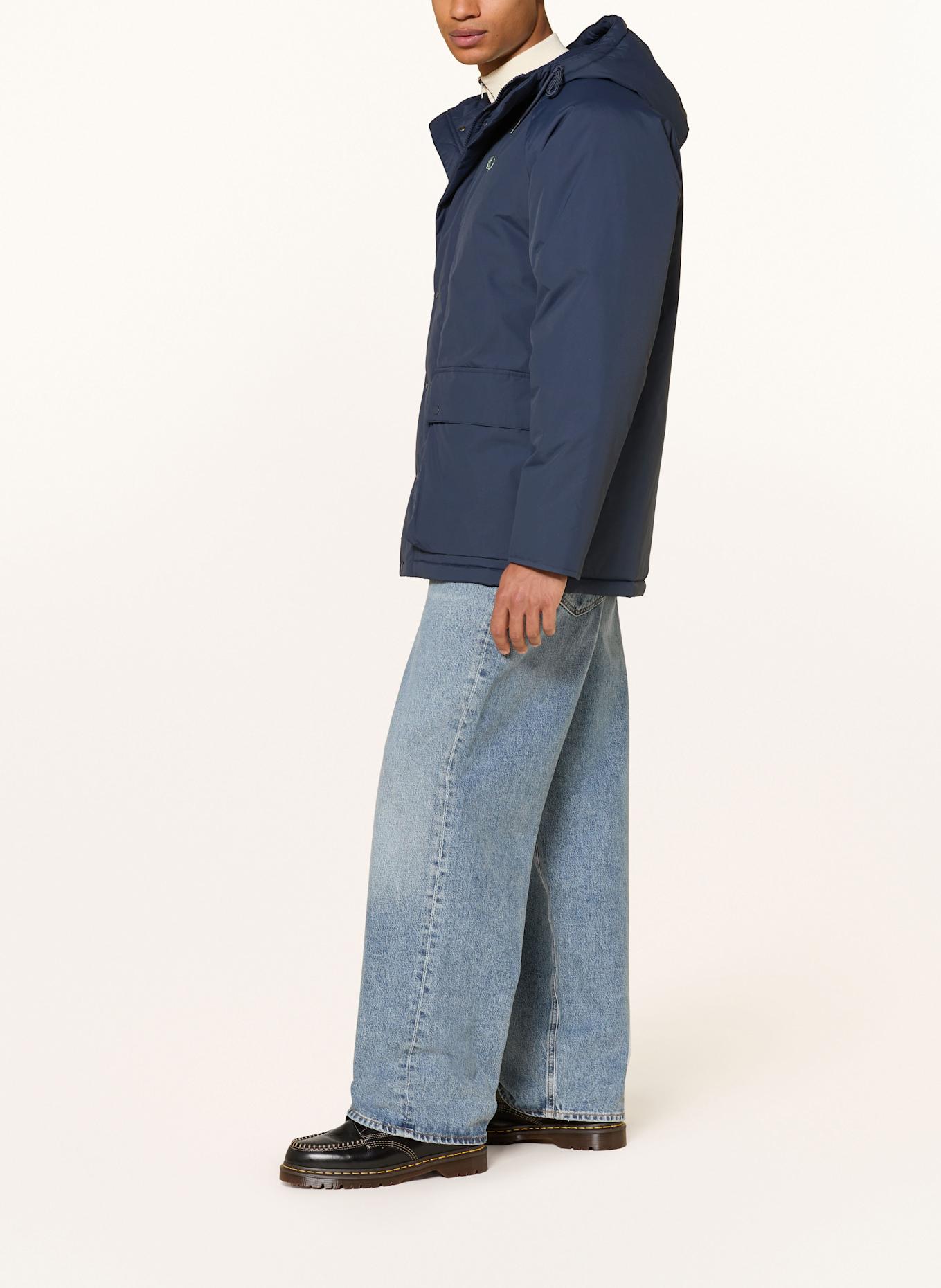 FRED PERRY Parka: DUNKELBLAU