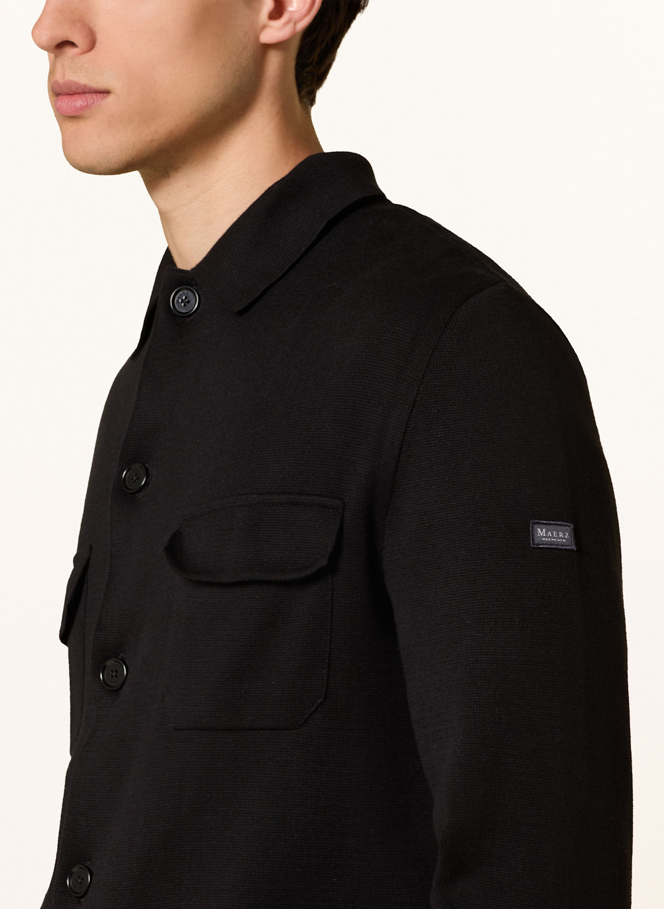 MAERZ MUENCHEN Strickjacke: SCHWARZ